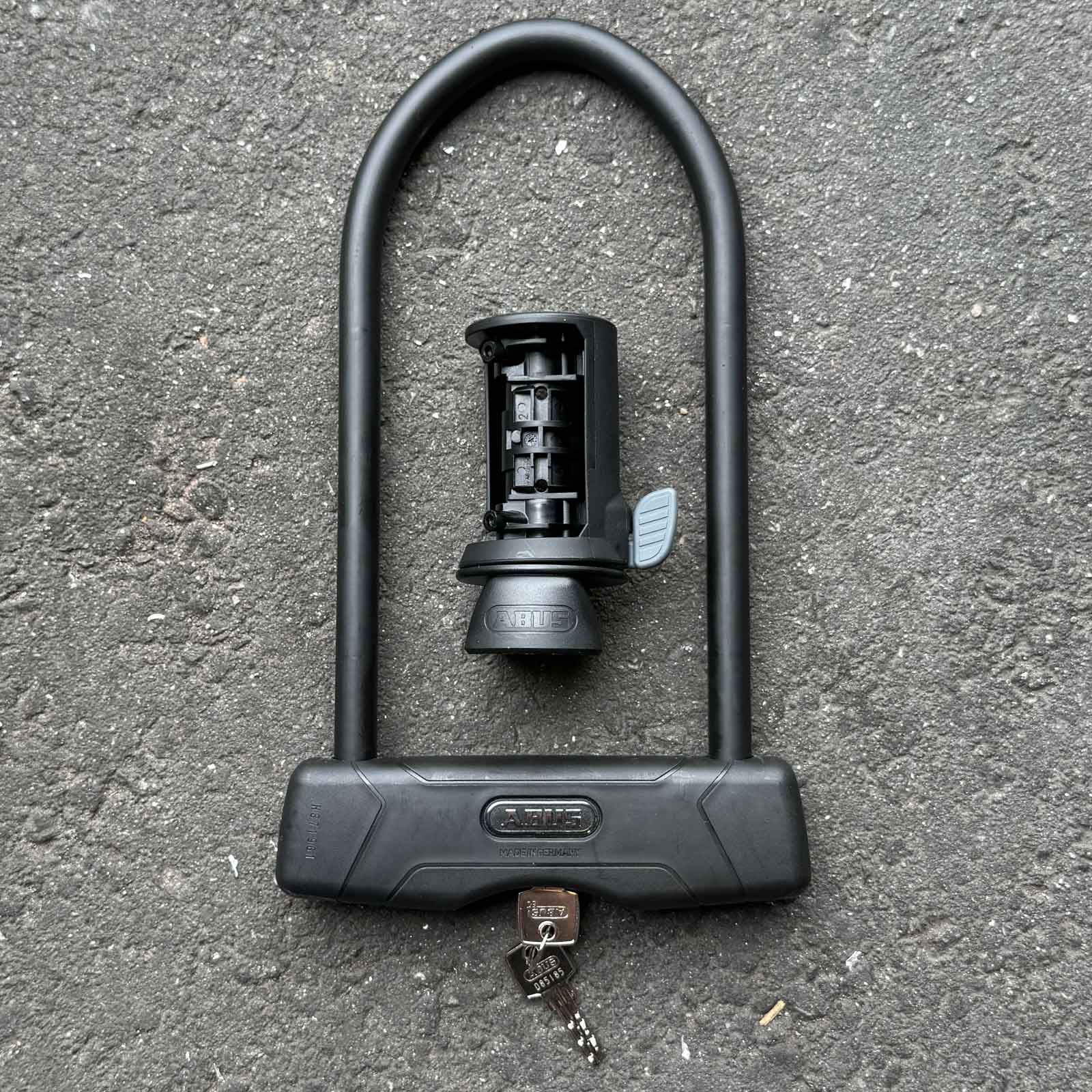 ABUS Granit 460/150 HB230 Fahrrad Bügelschloss inkl. SH B Rahmenhalterung – Produktbild