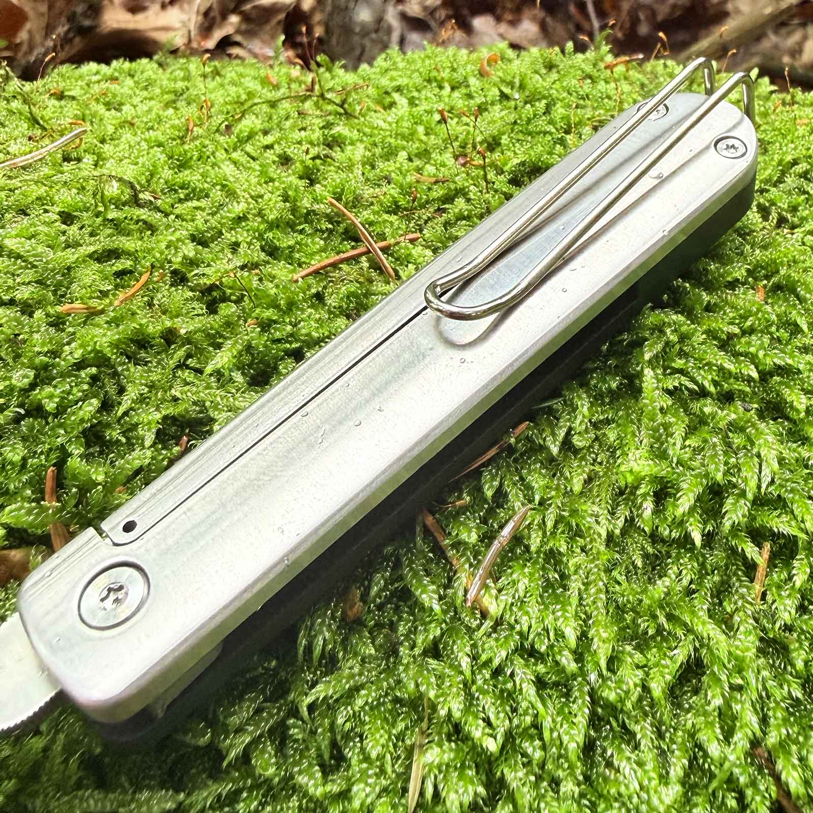 Böker Plus Friday Gentleman Taschenmesser – Rückseite mit Clip