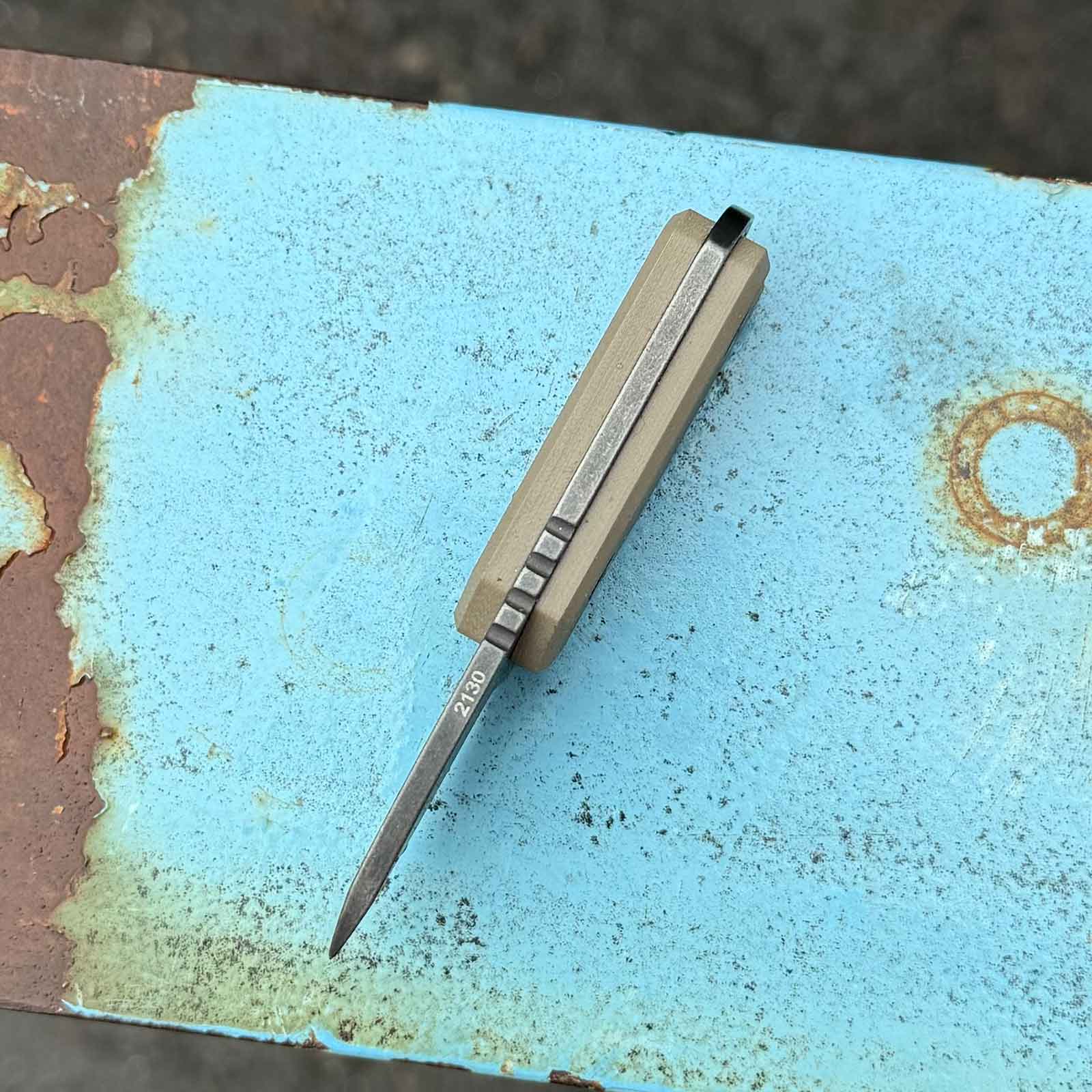 Böker Plus Li’l Friend Micro – Outdoormesser mit D2-Klinge & Kydexscheide