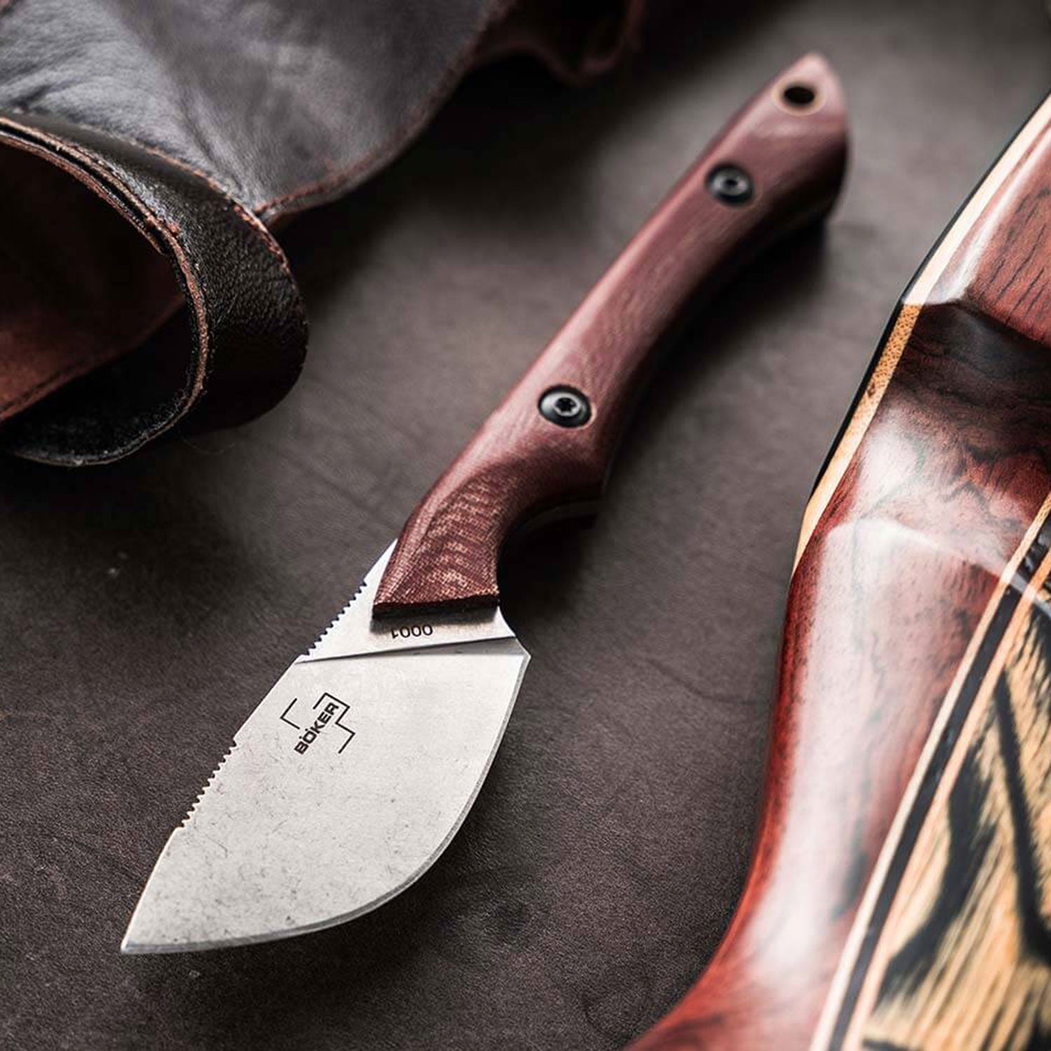 Böker Plus M.U.K. feststehendes Messer in braun