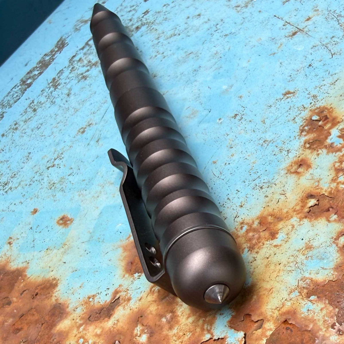 Böker Plus MPP Grey – Tactical Pen aus Aluminium mit Glasbrecher