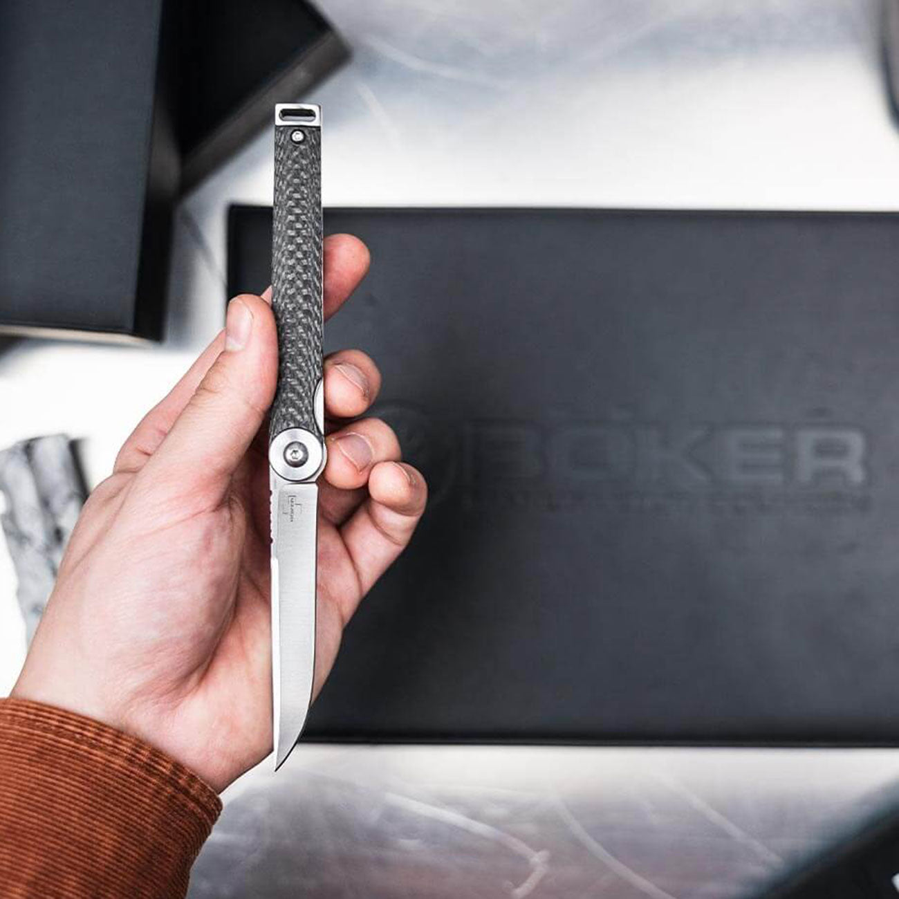 Böker Plus Kaizen Carbon Taschenmesser – Detailansicht