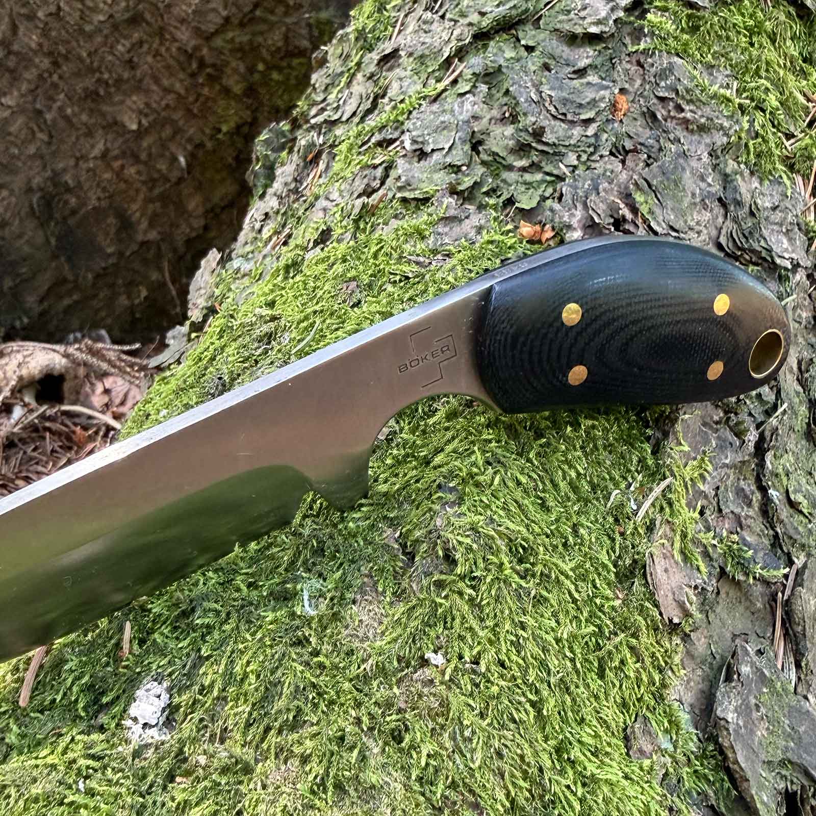 Böker Plus Pocket Knife 2.0 – Fahrtenmesser mit Kydexscheide – Produktbild