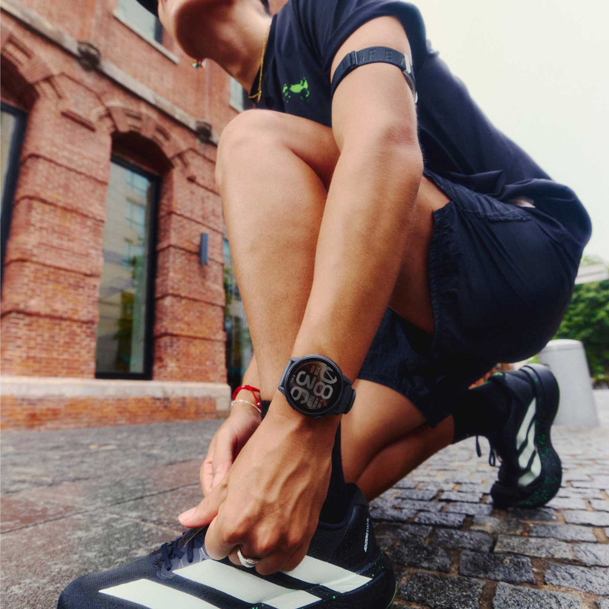 Coros Pace 4 PRO Sportuhr mit Silikonarmband