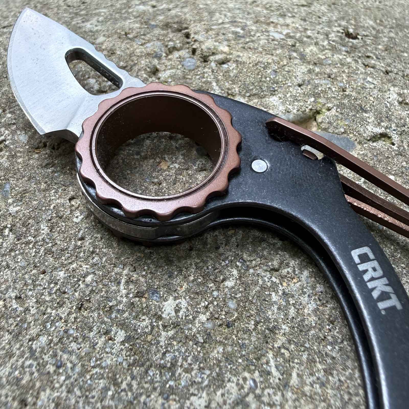 CRKT Compano – Mini-Taschenmesser mit Karabiner für den Schlüsselbund