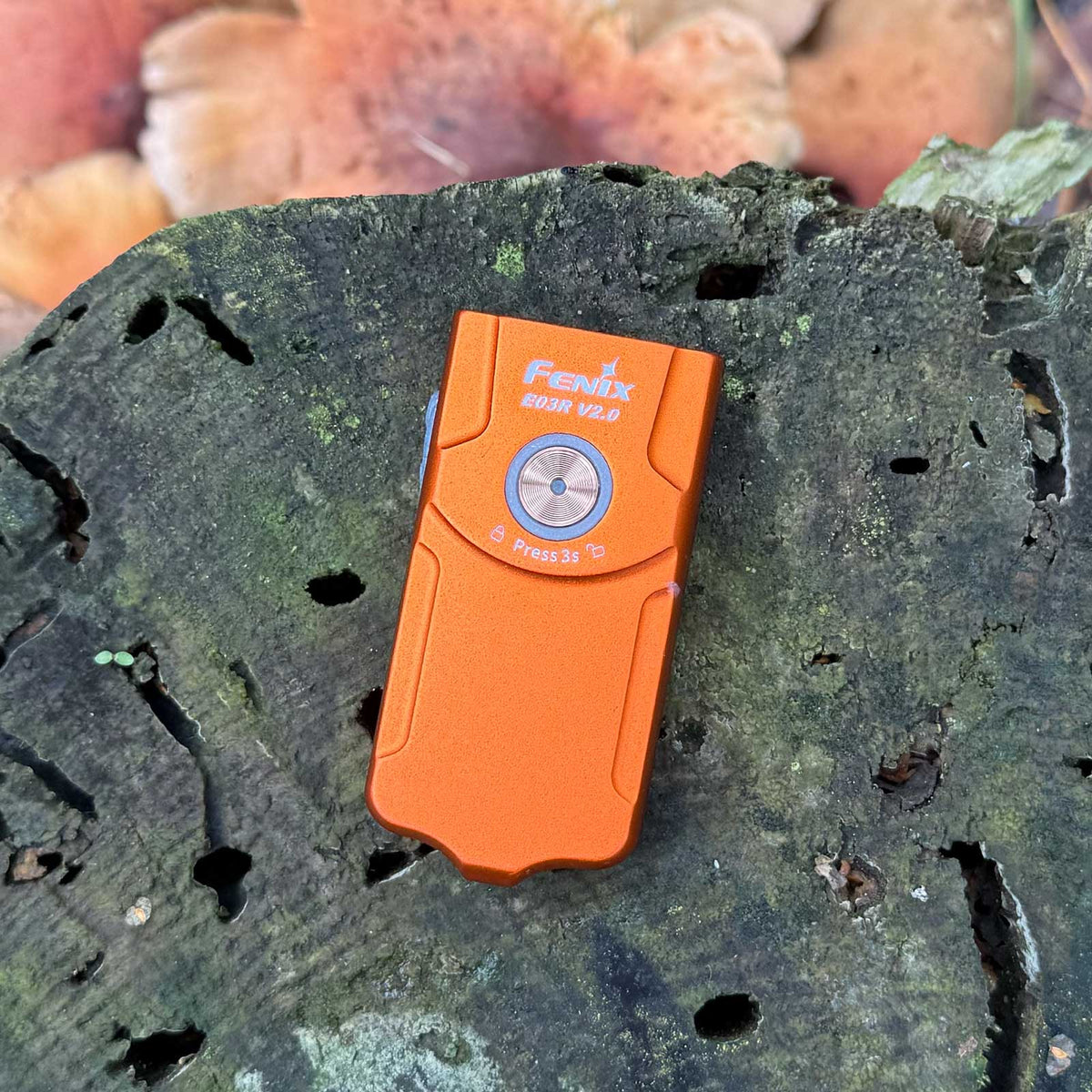 Fenix E03R V2.0 – Schlüsselbundlampe mit 500 lm, Rotlicht & USB-C