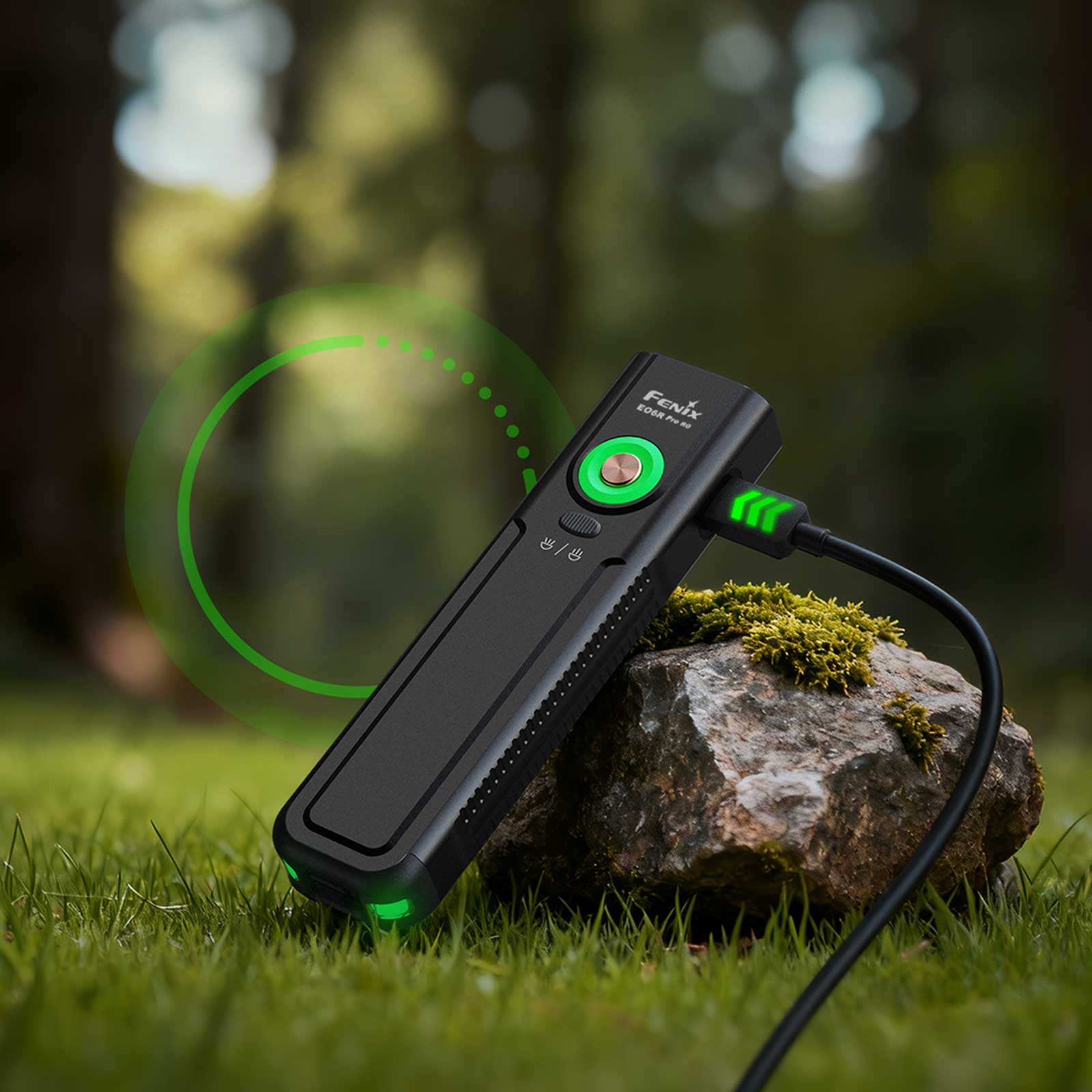 Fenix E06R Pro RG – Taschenlampe mit Rotlicht & grünem Laser, 1600 lm, USB-C