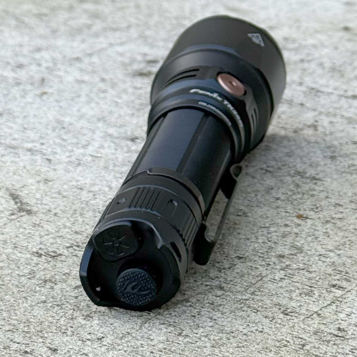 Fenix TK26R – Jagdtaschenlampe mit 1500 Lumen, Rotlicht, Grünlicht, Akku, USB-C