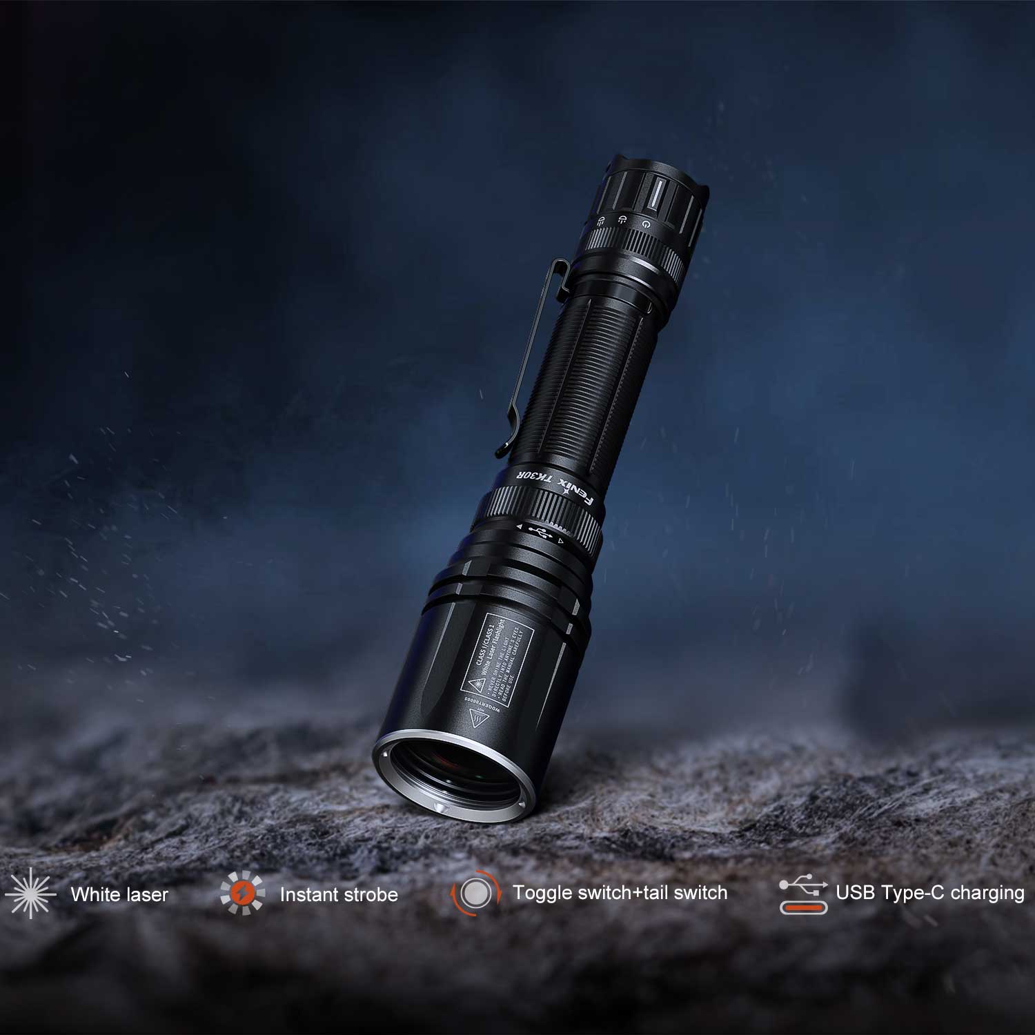 Fenix TK30R LED Taschenlampe mit weißem Laserlicht - Ansicht vorn mit technischen Daten