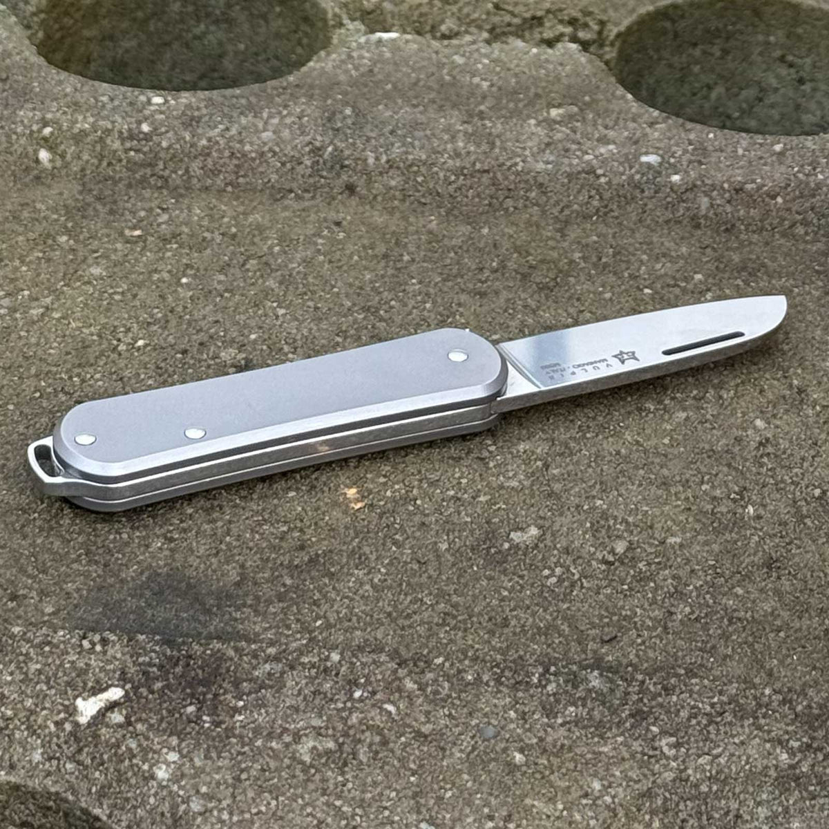 Fox Vulpis 108 TI – EDC-Taschenmesser mit M390-Stahl & Titangriff