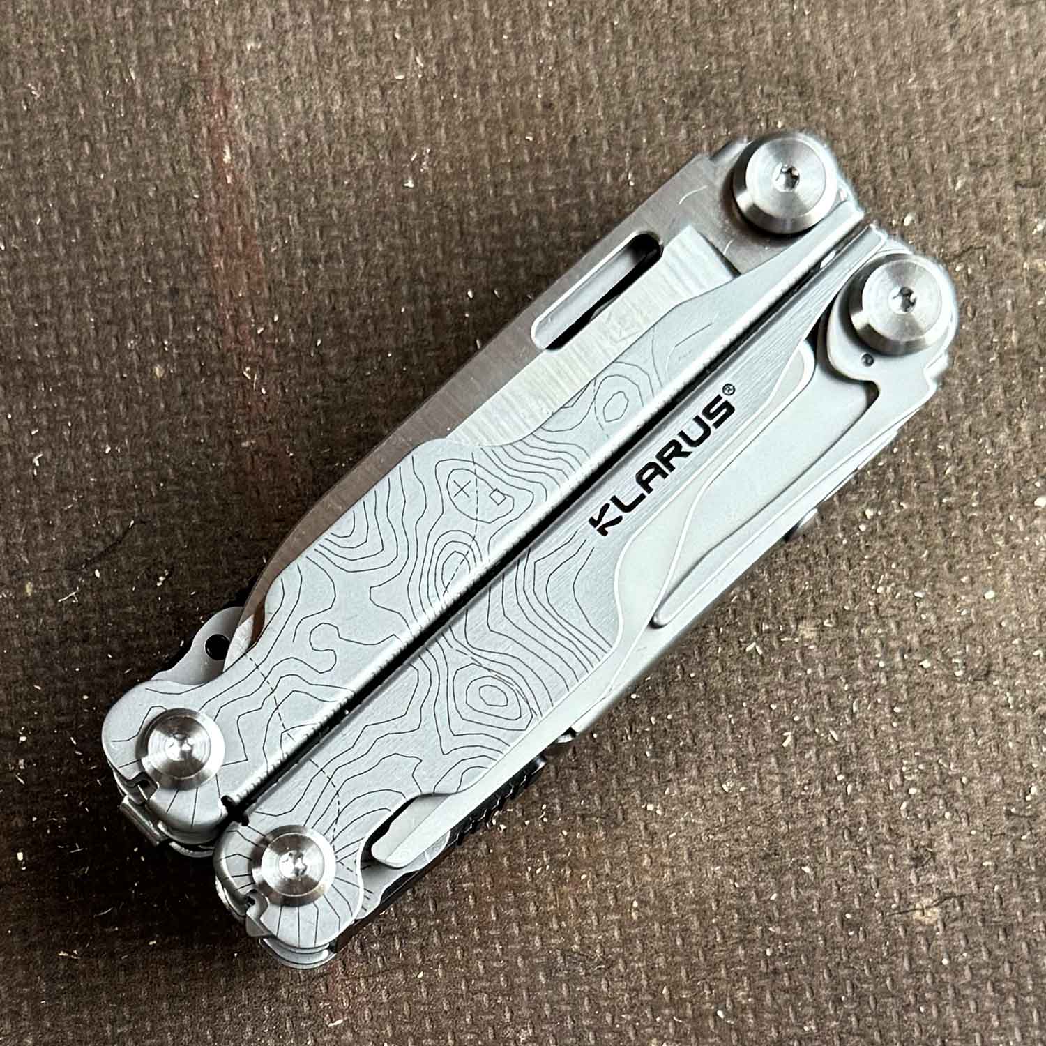 Klarus Horizon MT07 – Robustes 20-in-1 Multitool mit abnehmbarem Clip & Holster – Detailansicht