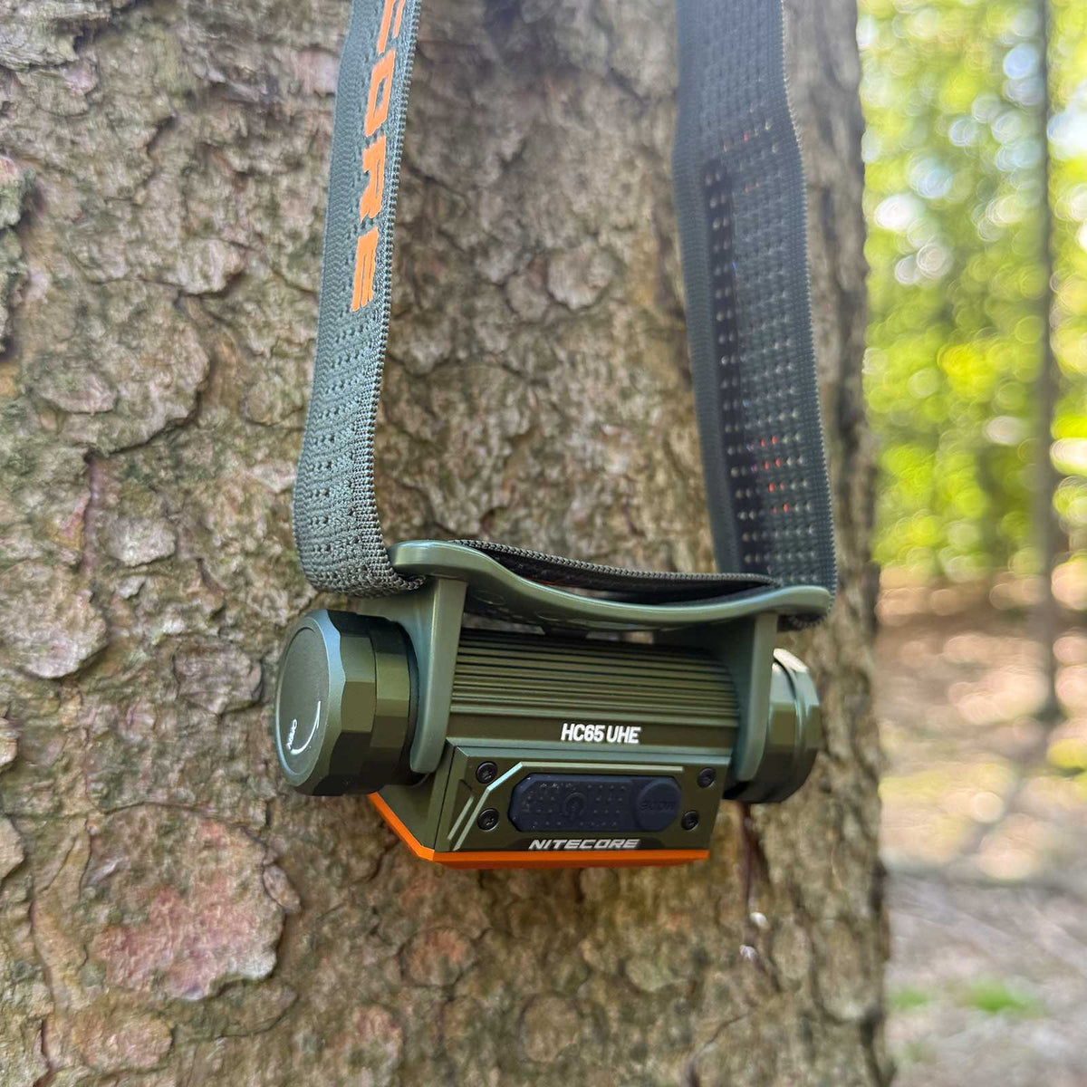 Nitecore HC65 UHE Hunting Edition – Jagd-Stirnlampe mit 2000 lm, Rotlicht & USB-C