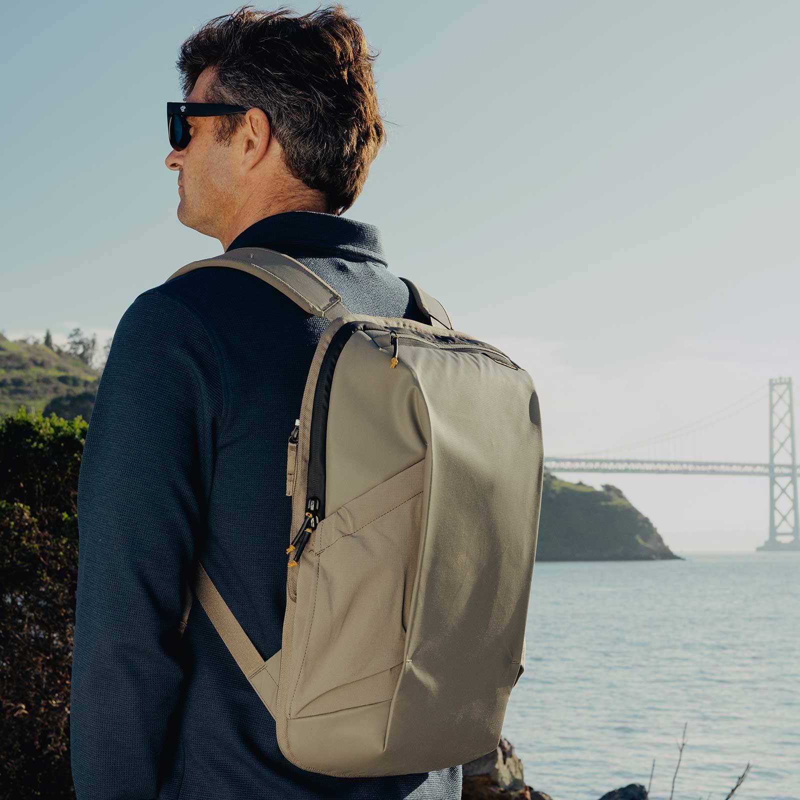 Peak Design Travel Backpack 2-in-1 40 Liter - Reise-und Fotorucksack in 3 Farben