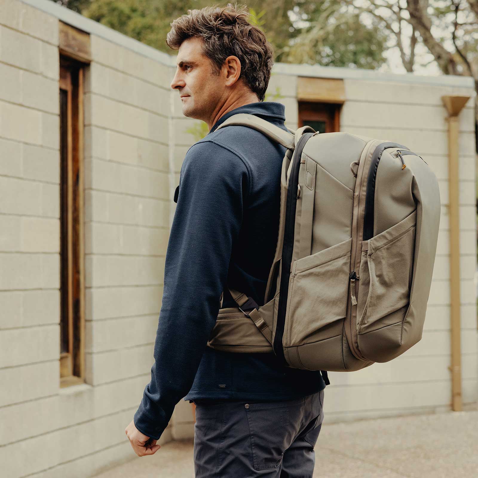 Peak Design Travel Backpack 2-in-1 40 Liter - Reise-und Fotorucksack in 3 Farben