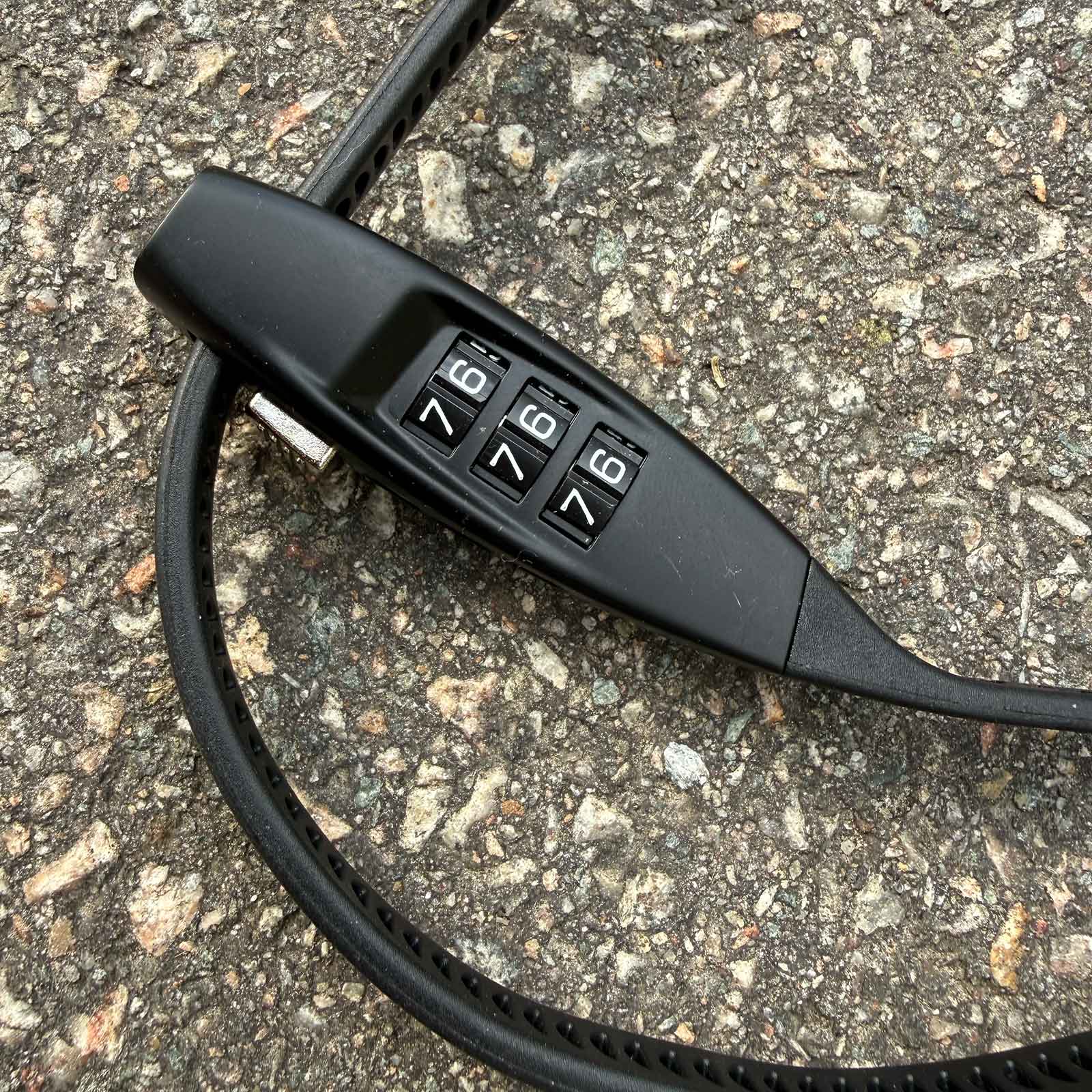 ABUS Combiflex TravelGuard 70 Kabelbinderschloss - Detailansicht Schliessung