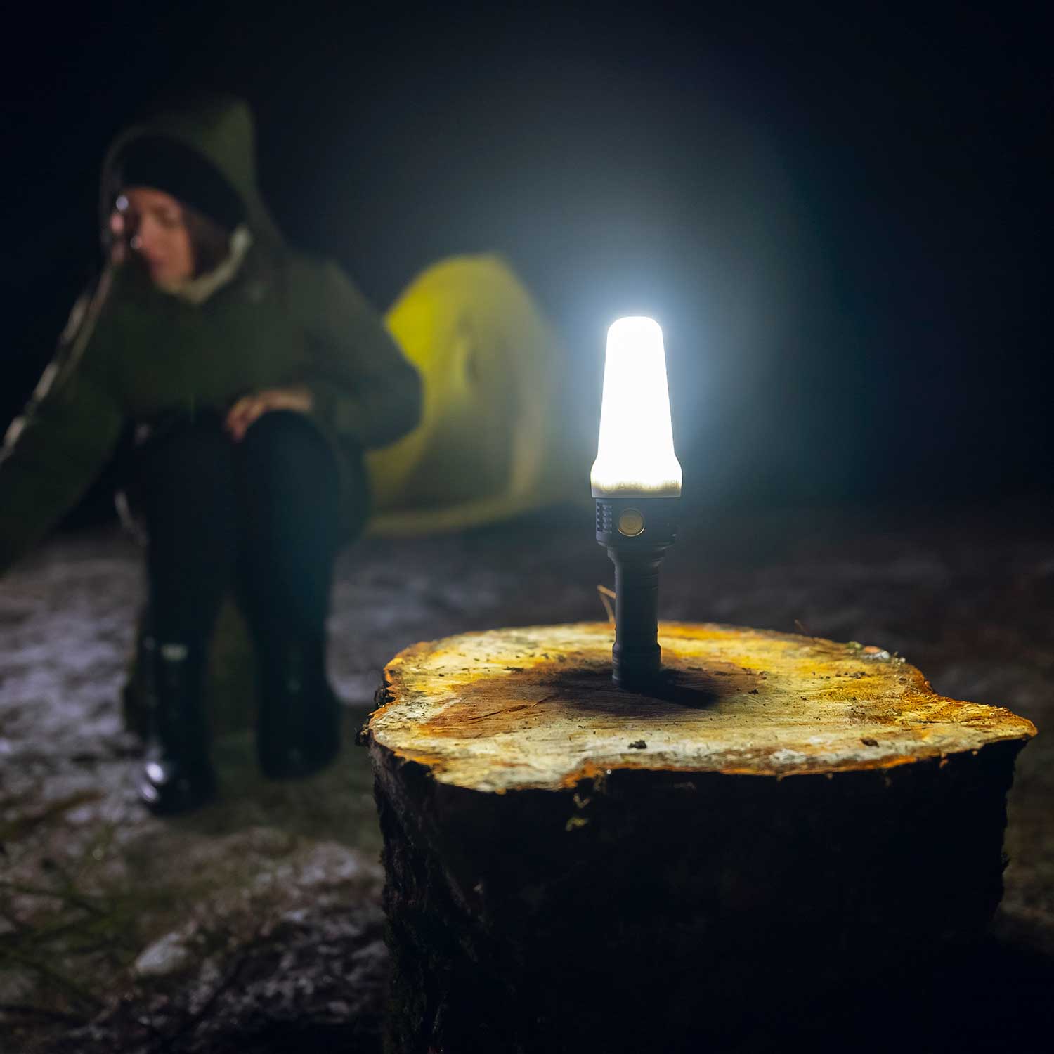 Armytek Bear WRG LED Taschenlampe 1500 Lumen + Rotlicht & Grünlicht USB wiederaufladbar – Detailansicht