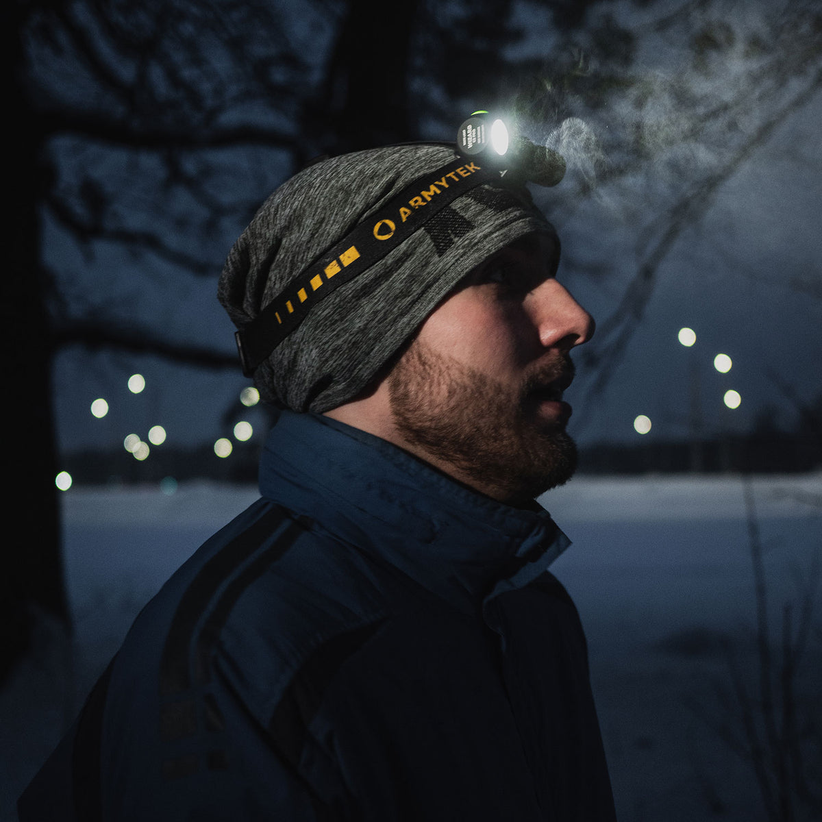 Armytek Wizard C2 Pro warmweiß - LED Stirnlampe 2330 Lumen mit Magnet Ladefunktion