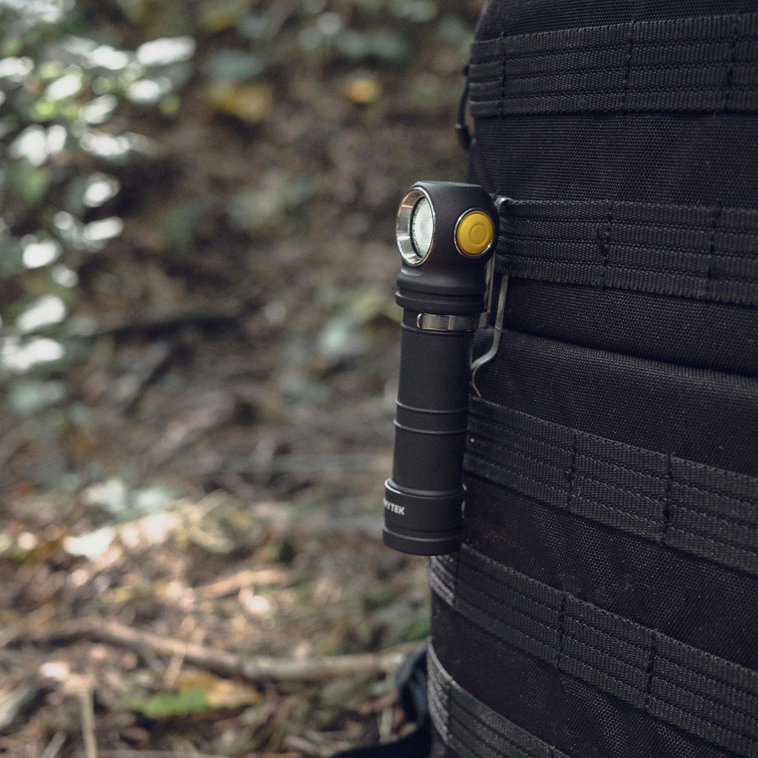 Armytek Wizard C2 Pro Max 21700 - LED Stirnlampe mit Magnet Ladefunktion in 2 Lichtfarben – Detailansicht