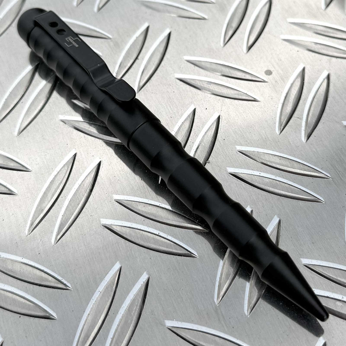 Böker Plus MPP Black – Tactical Pen aus Aluminium mit Glasbrecher