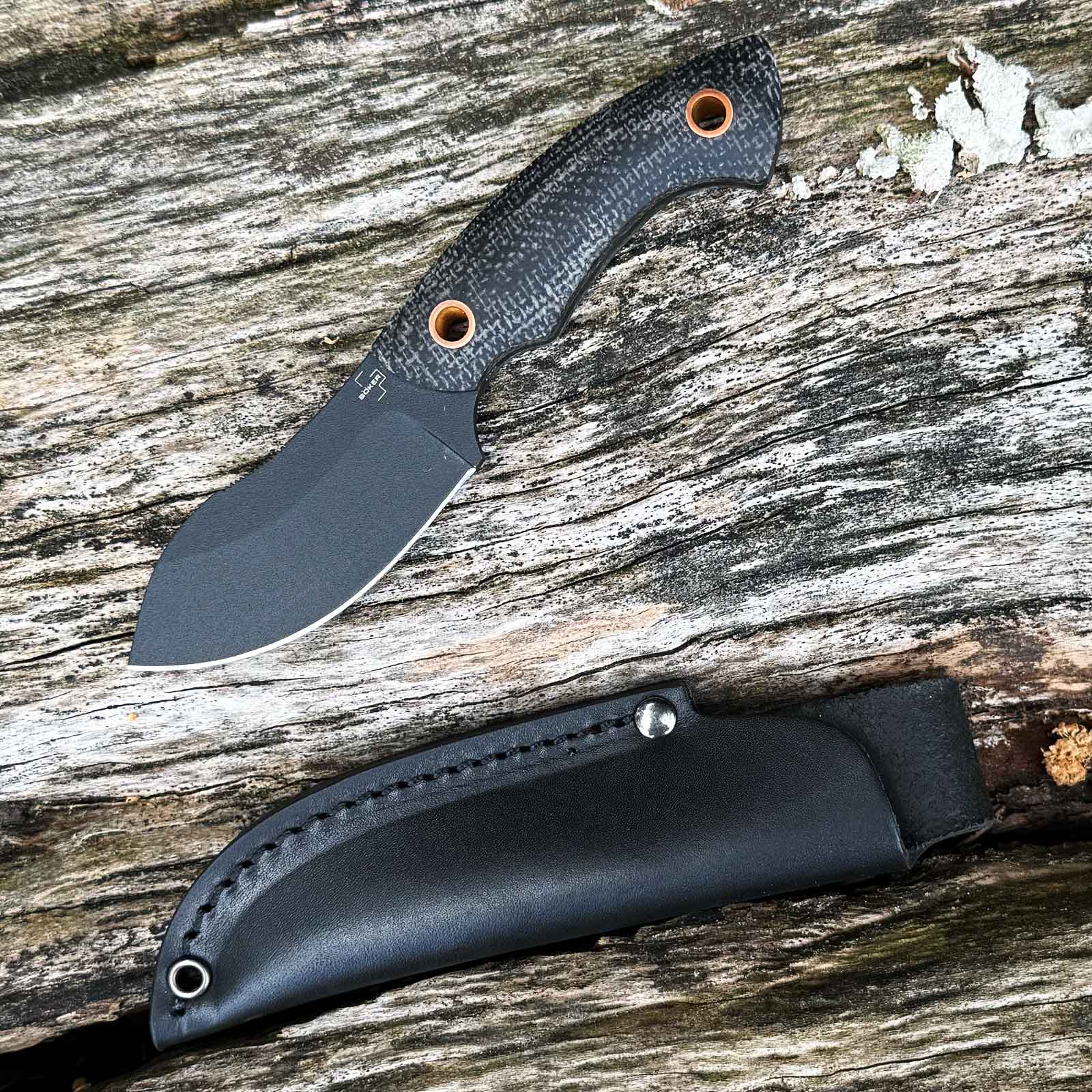 Böker Plus Nessmi Pro Black – kompaktes D2 Outdoormesser mit schwarzer Lederscheide