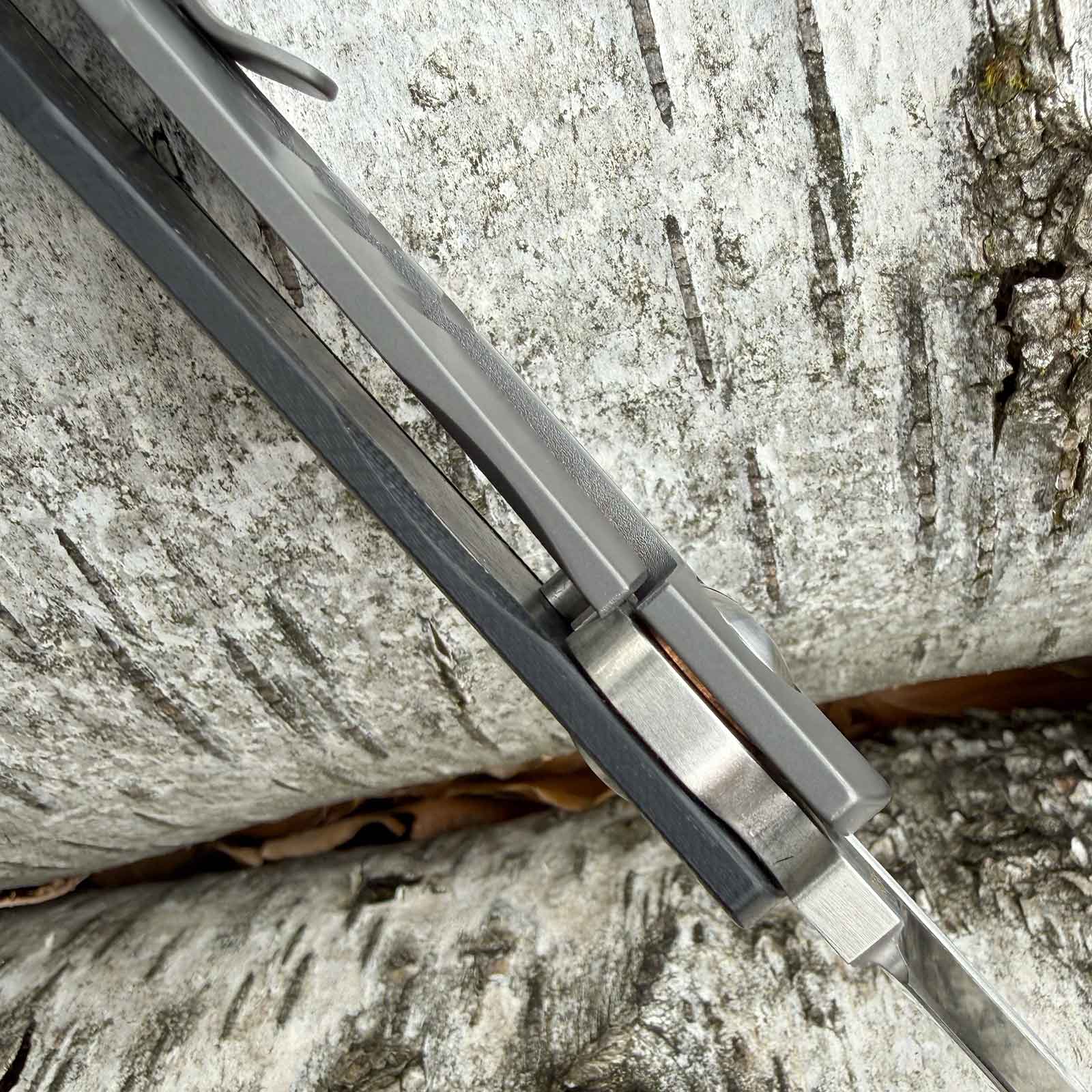 Böker Plus Sliplock – EDC-Taschenmesser – Framelock-Verschluss