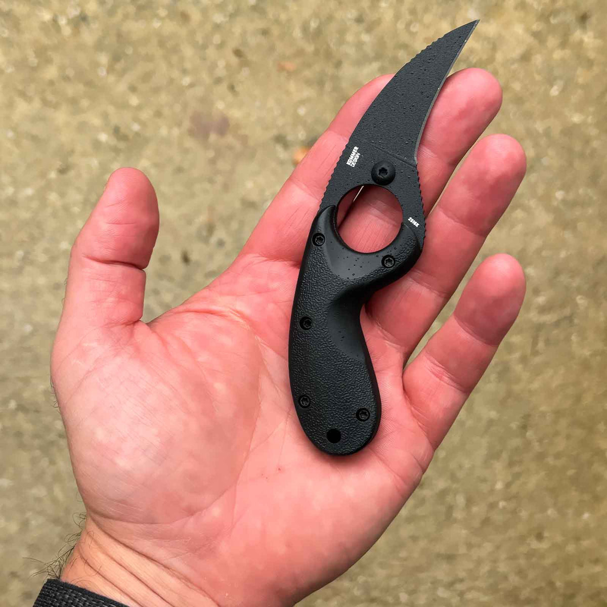 CRKT Bear Claw GRN All Black Outdoormesser inkl. Nylonscheide mit Clip – Detailansicht