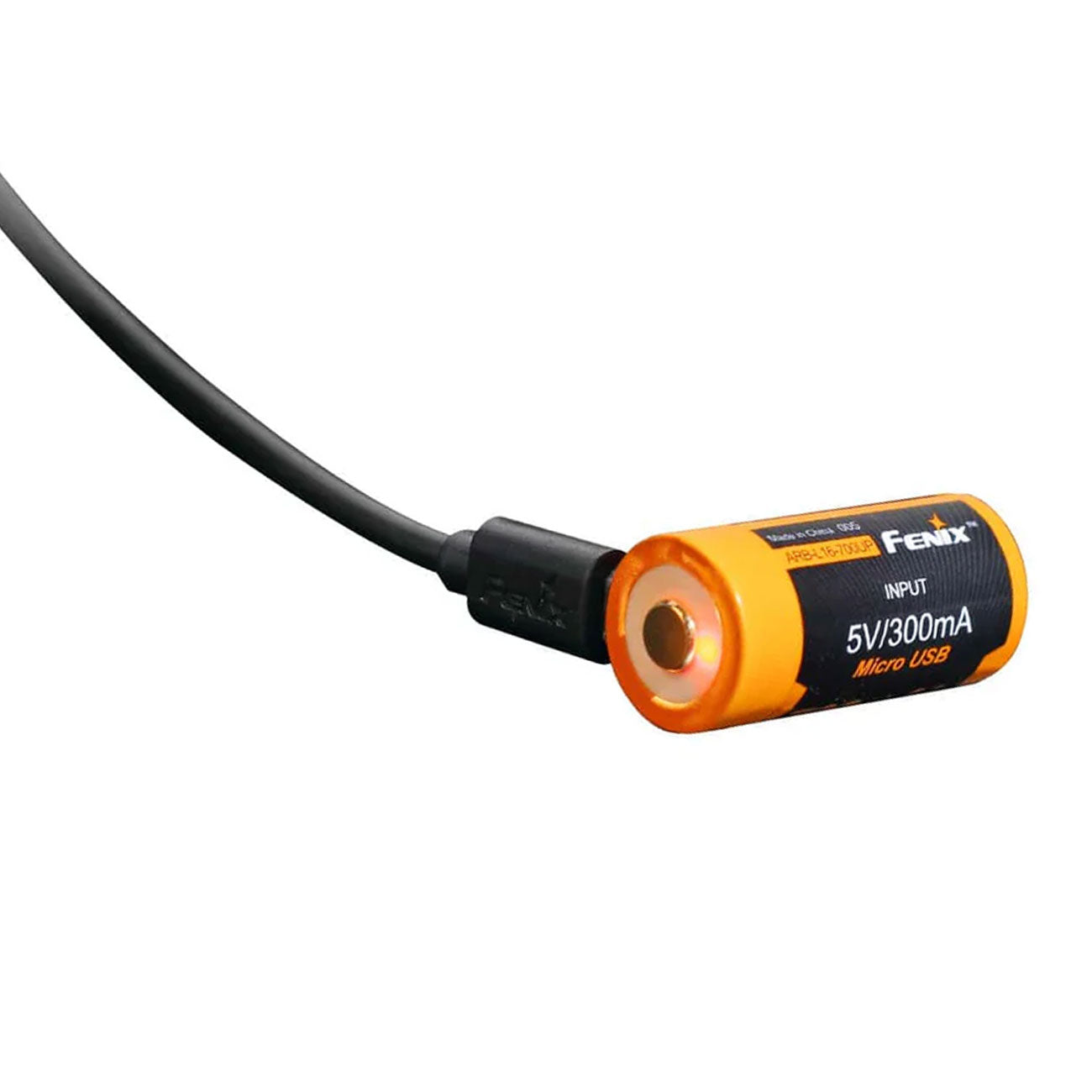 Fenix ARB-L16-700U 16340 Li-Ion Akku 3,6V 700mAh RC123A Schutzschaltung USB-C – Detailansicht