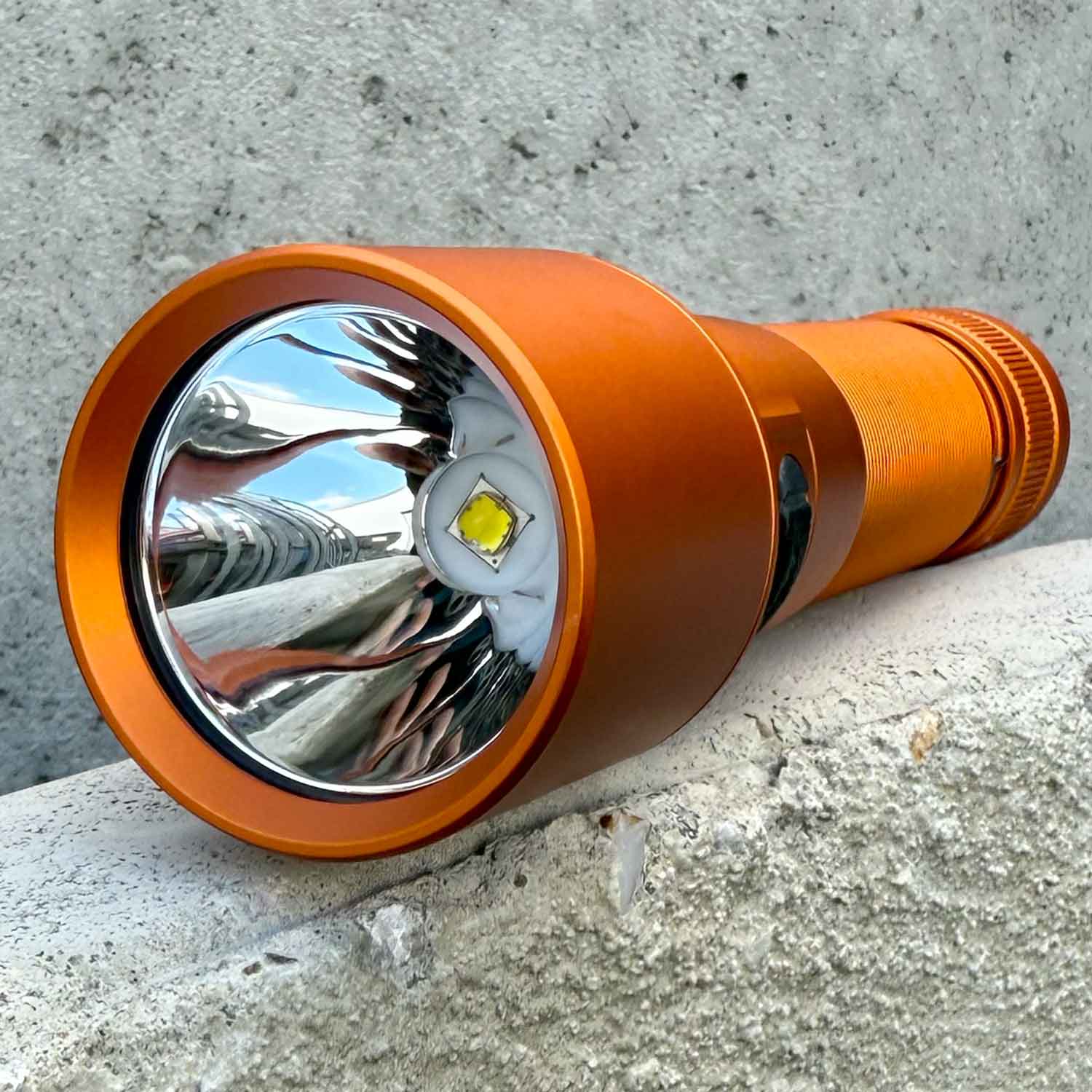 Fenix C7 – LED Taschenlampe mit 3000 lm, USB-C & 21700 Akku (Sonderedition)