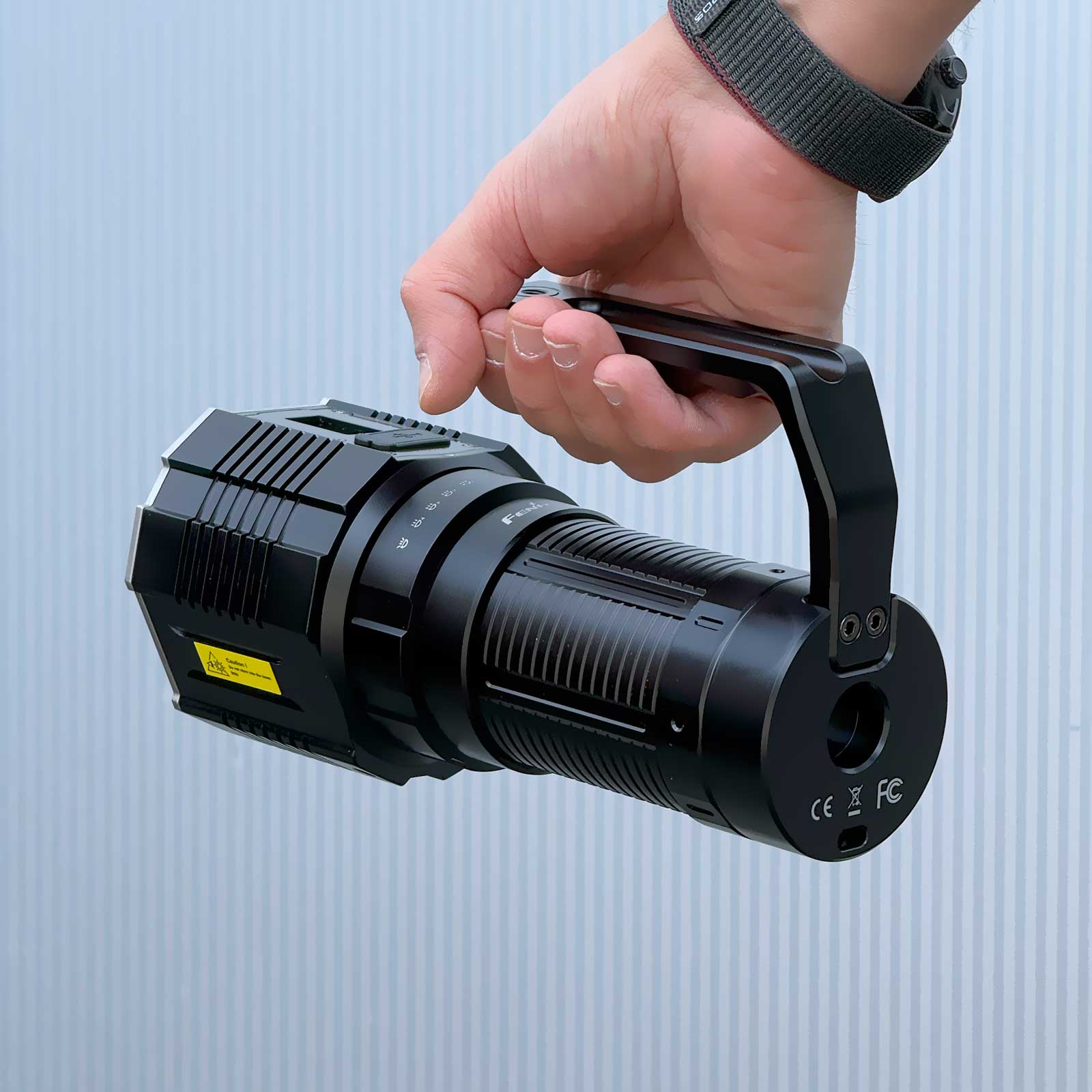 Fenix LR60R – LED Suchscheinwerfer mit 21000 lm, Spot-/Flutlicht, Akku & USB-C