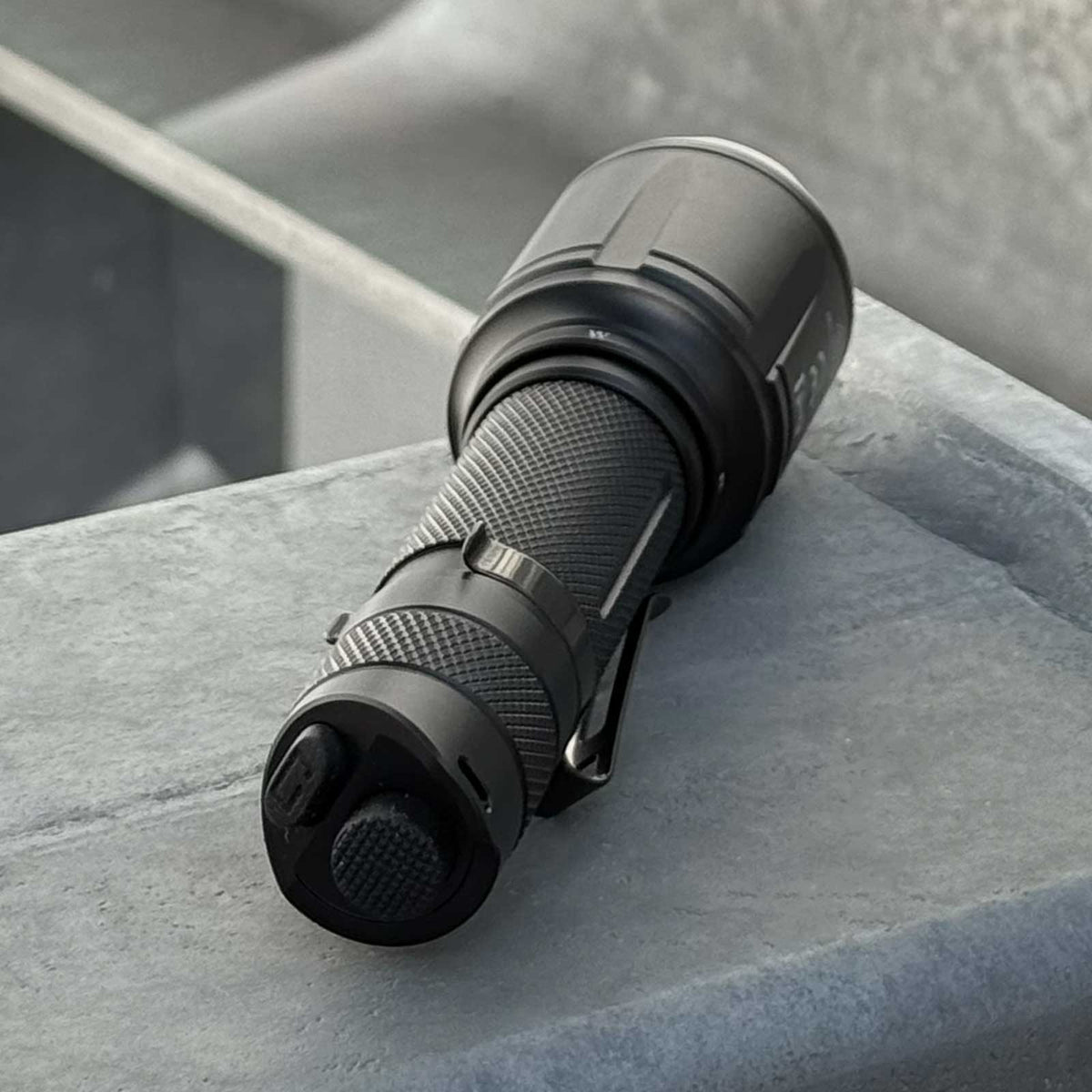 Fenix TK25 RED – Jagdtaschenlampe mit Rotlicht 630 nm & 1000 Lumen Weißlicht