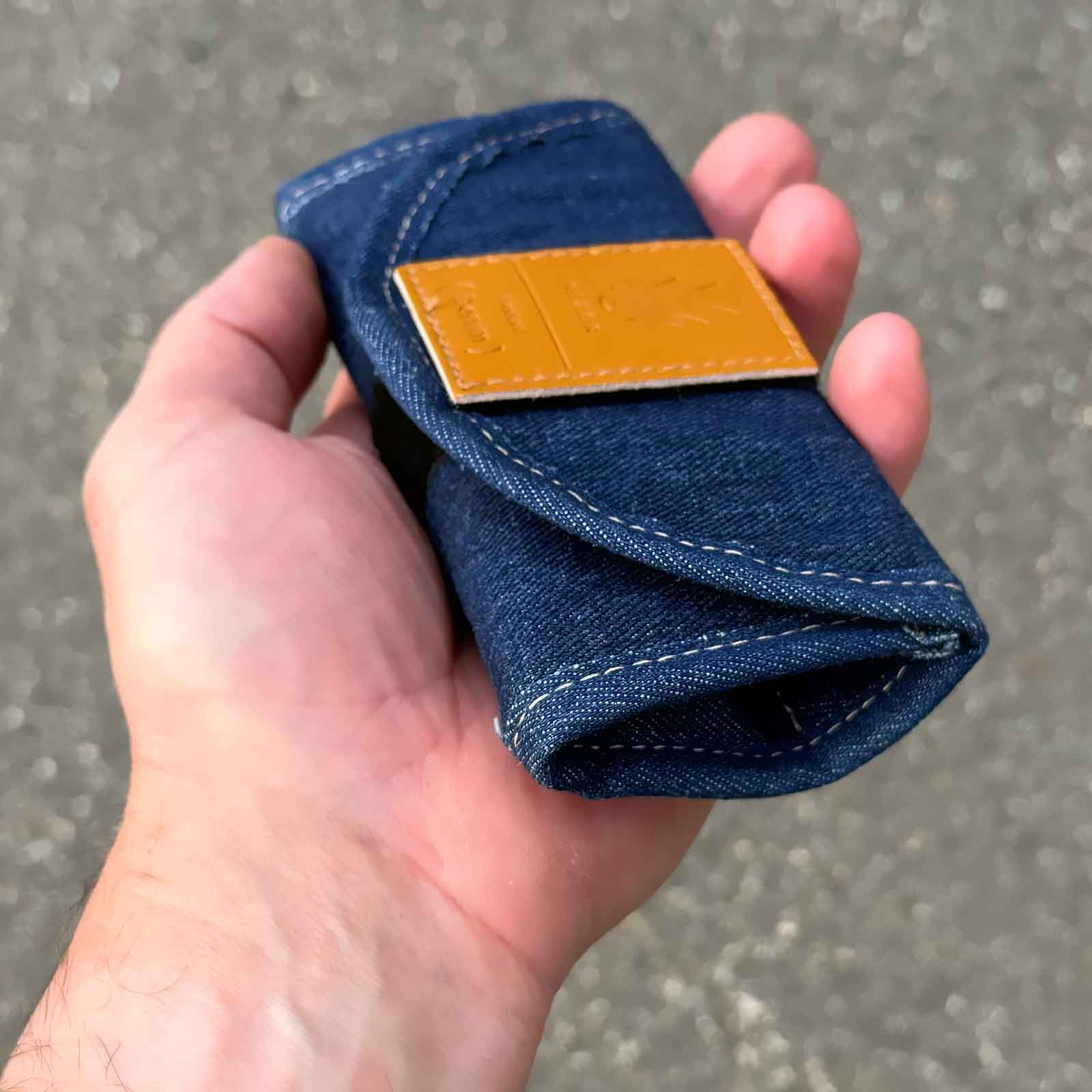 Kizer Denim R EDC Knife Roll – Messeretui aus Denim, 15 cm