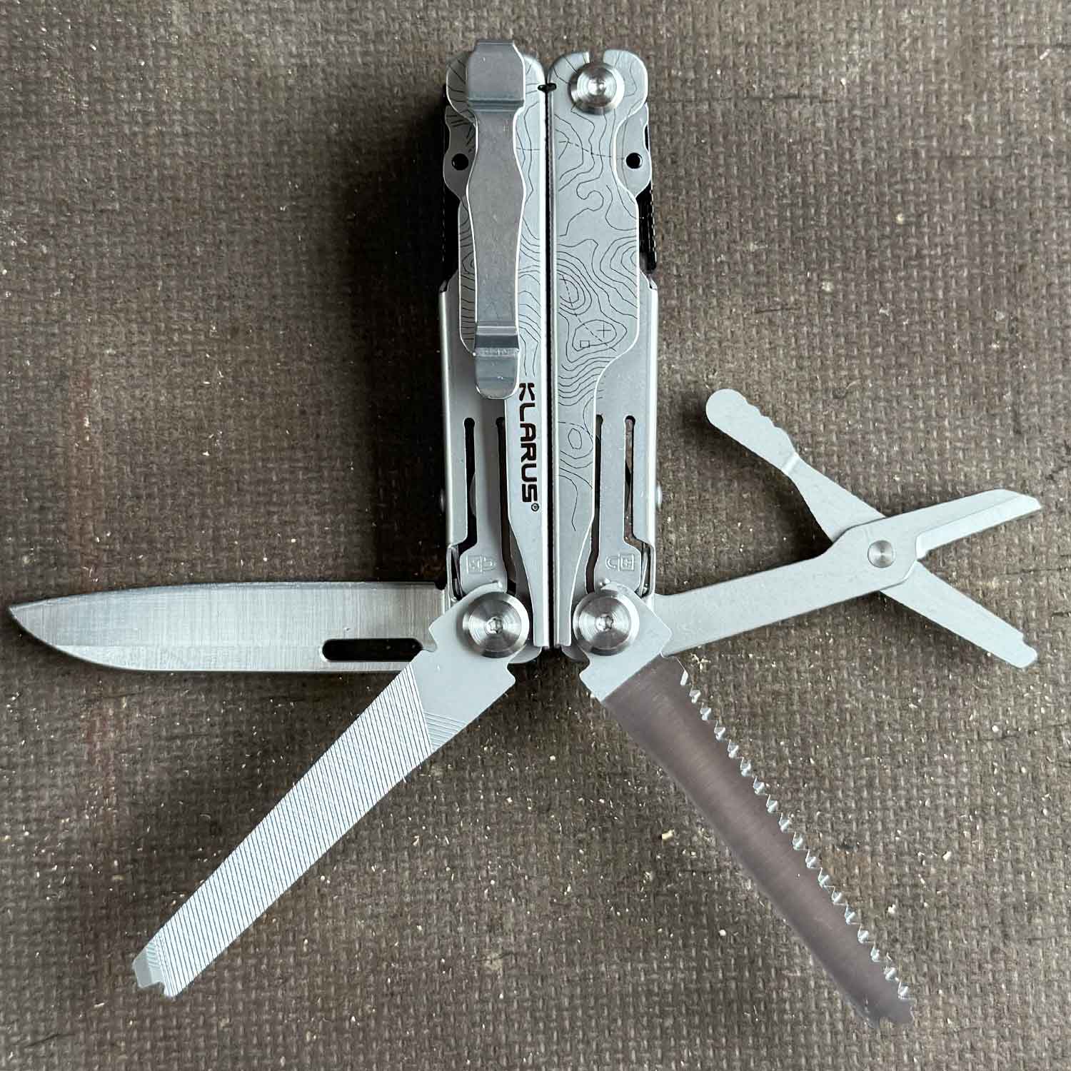 Klarus Horizon MT07 – Robustes 20-in-1 Multitool mit abnehmbarem Clip & Holster – Detailansicht