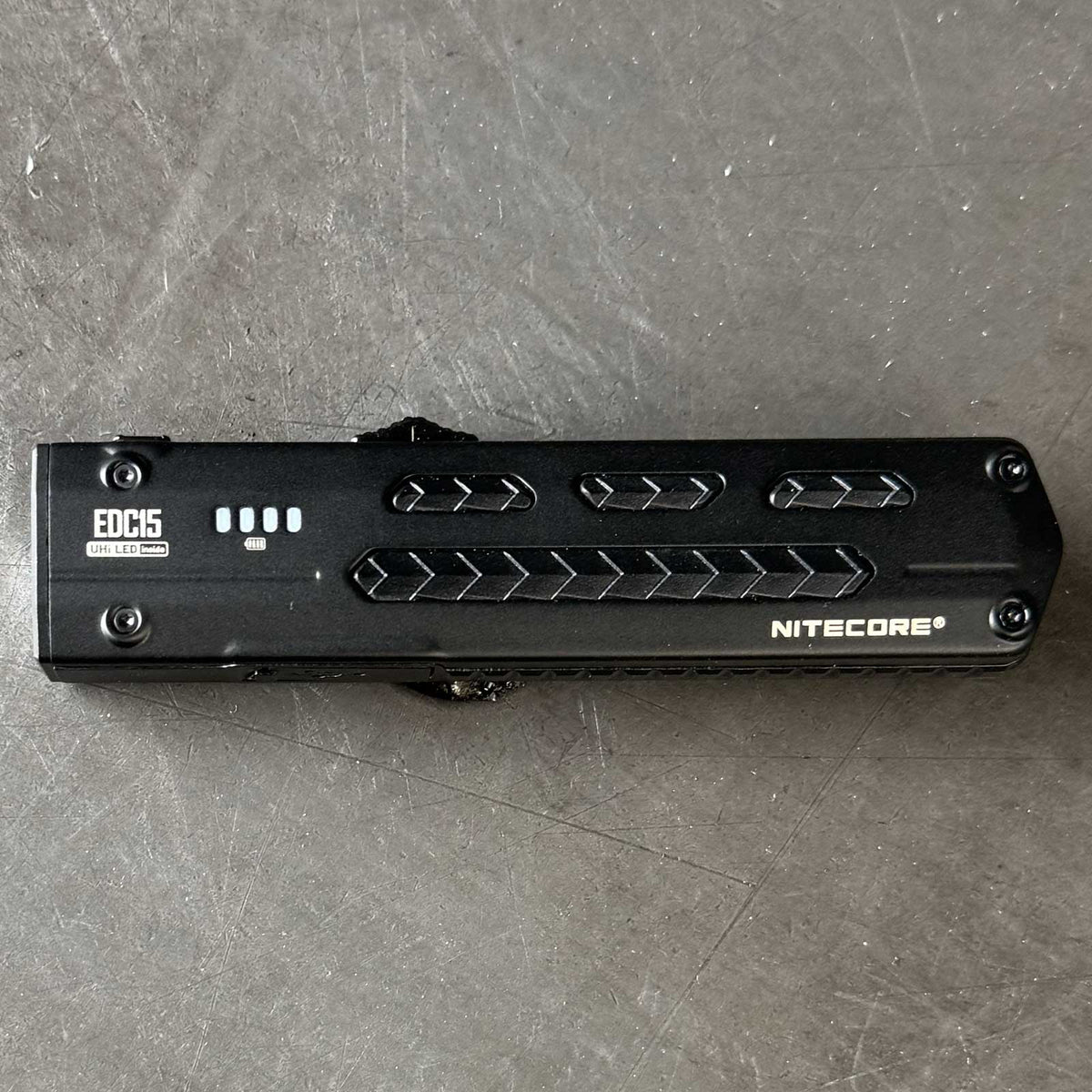 Nitecore EDC15 Taschenlampe 1200 Lumen +UV
