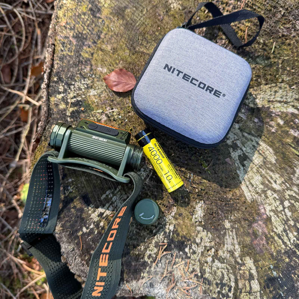 Nitecore HC65 UHE Hunting Edition – Jagd-Stirnlampe mit 2000 lm, Rotlicht & USB-C