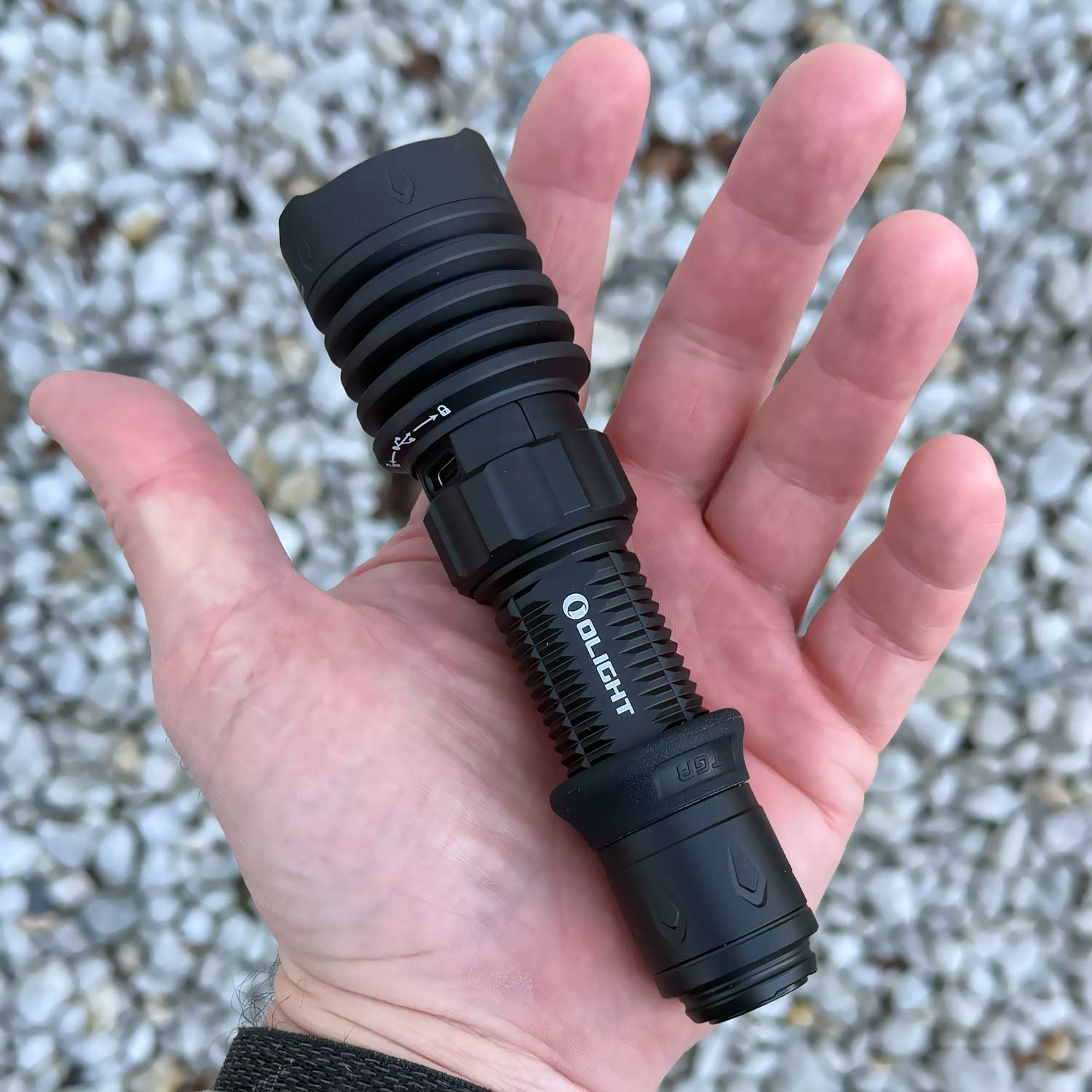 Olight Warrior X4 KIT – Jagd-/Einsatzlampe mit 2600 Lumen (Komplettset)