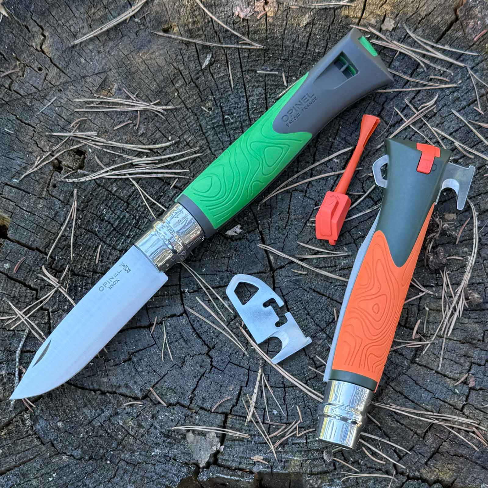 Opinel No 12 EXPLORE - großes Taschenmesser mit Zeckenzange – für Outdoor und Camping – Detailansicht 4