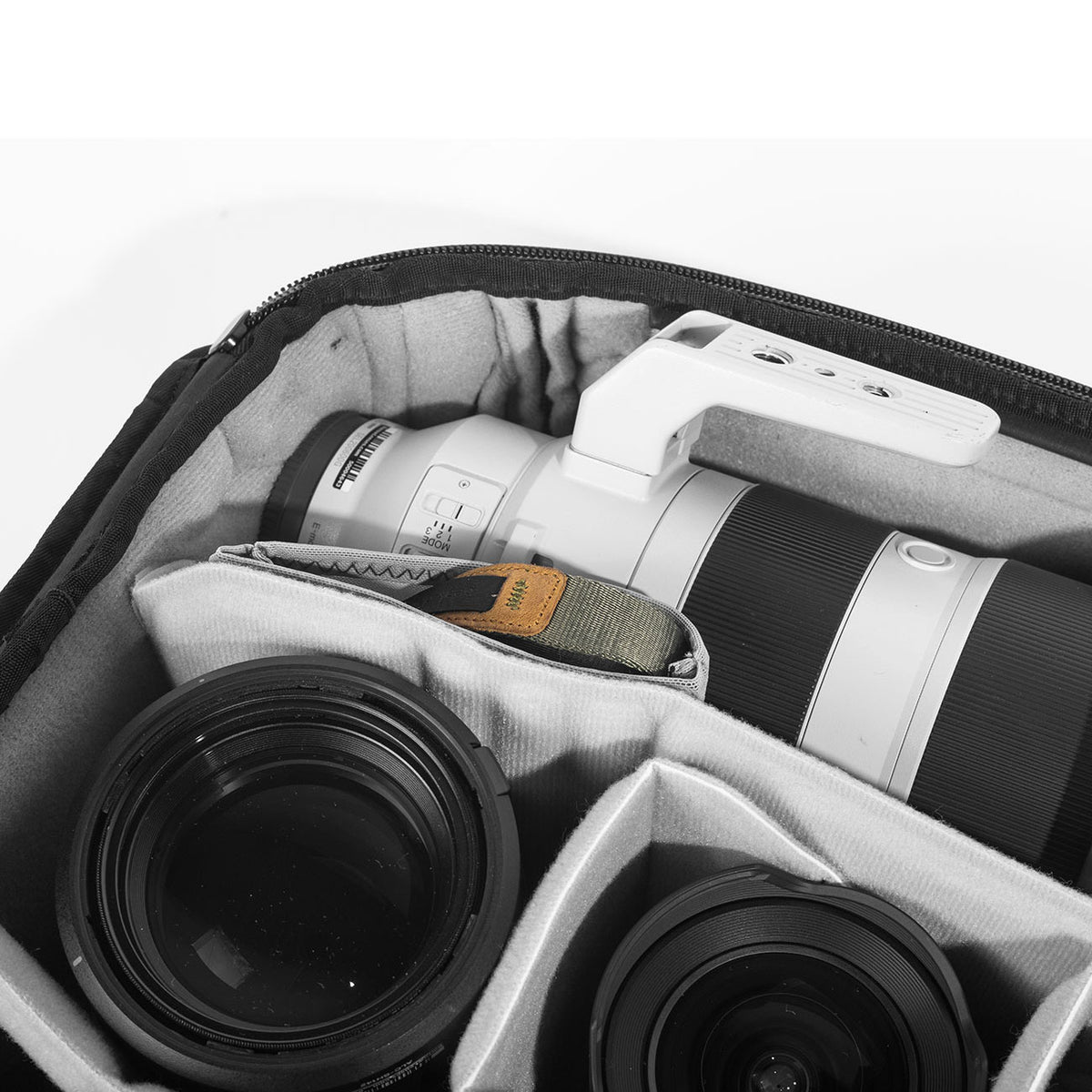 Peak Design Camera Cube V2 – Kamera-Packwürfel. Large-Ausführung für Kamera und Objektive.