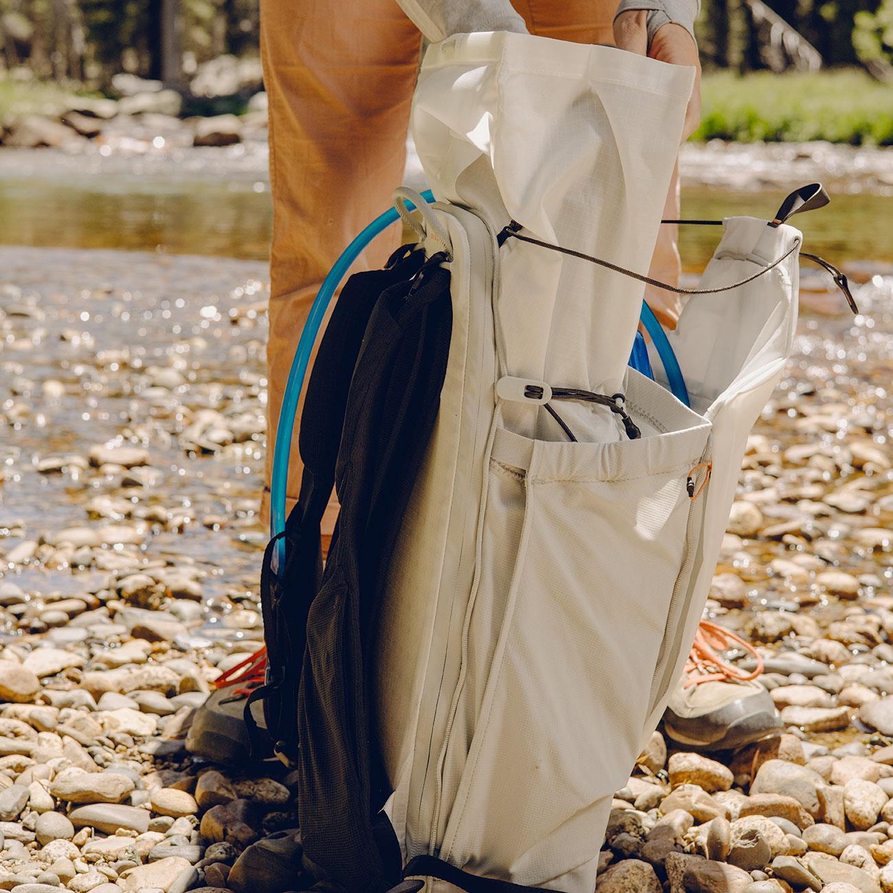 Peak Design Outdoor Backpack 25L – Foto- & Wanderrucksack