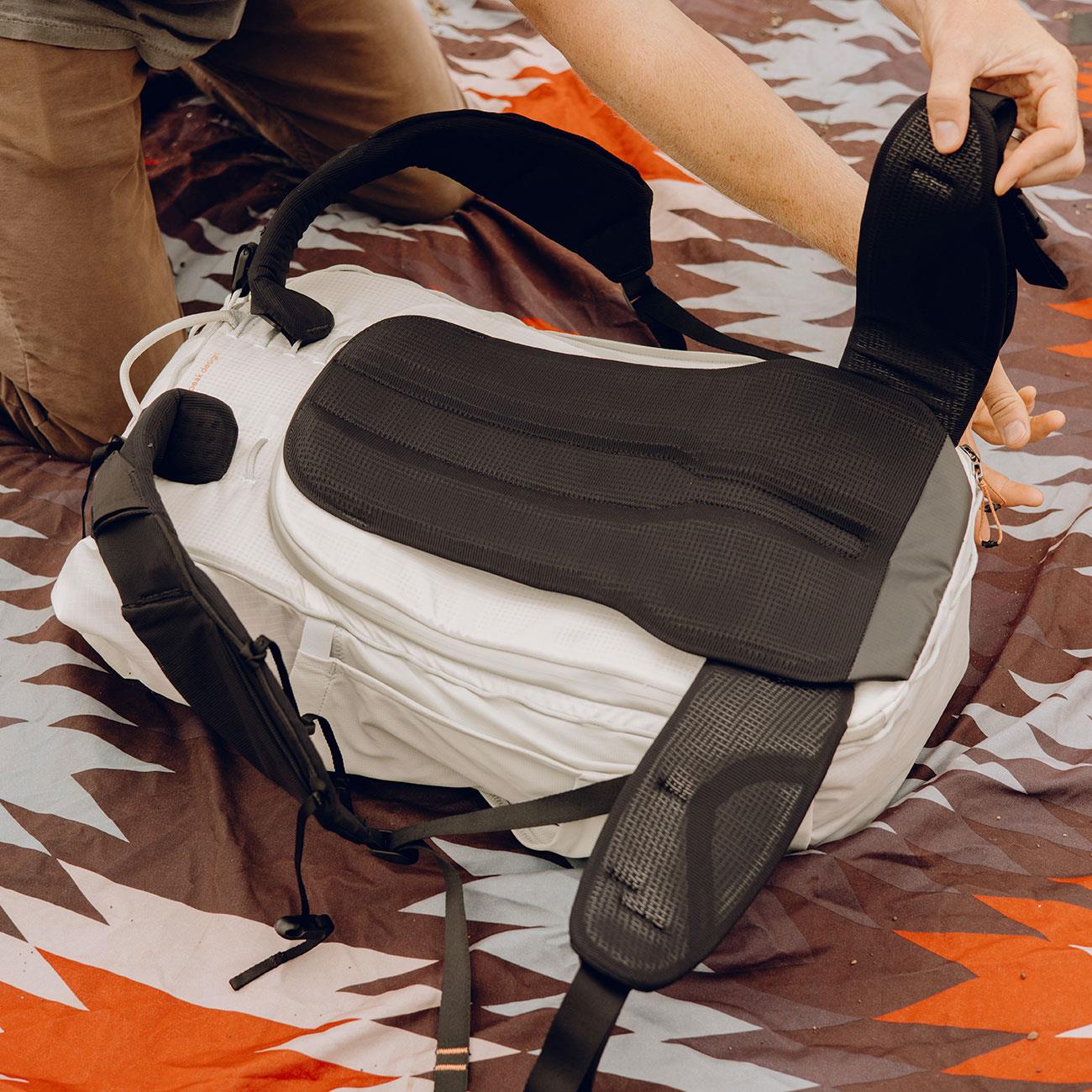 Peak Design Outdoor Backpack 45L – Foto- & Wanderrucksack