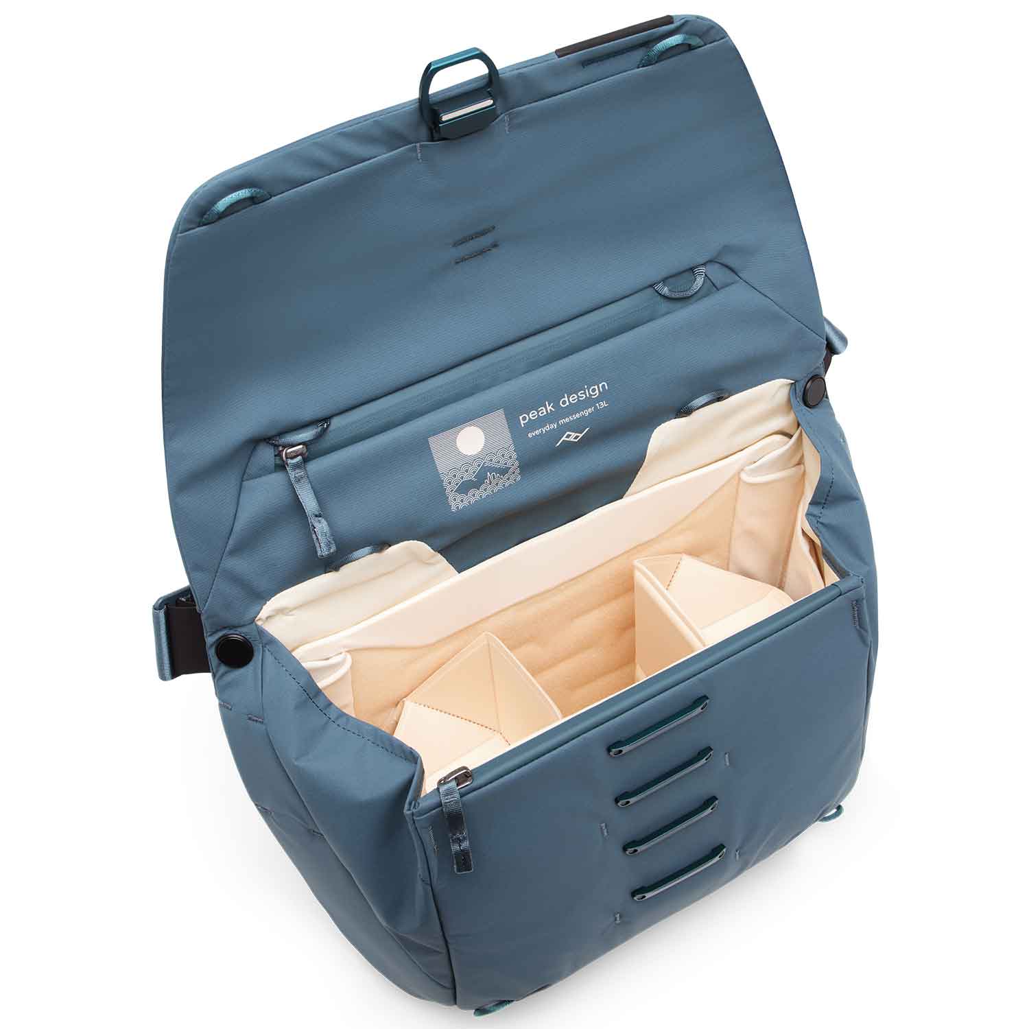 Peak Design Everyday Messenger Sling Bag 13L – Umhängetasche in 4 Farben – Detailansicht
