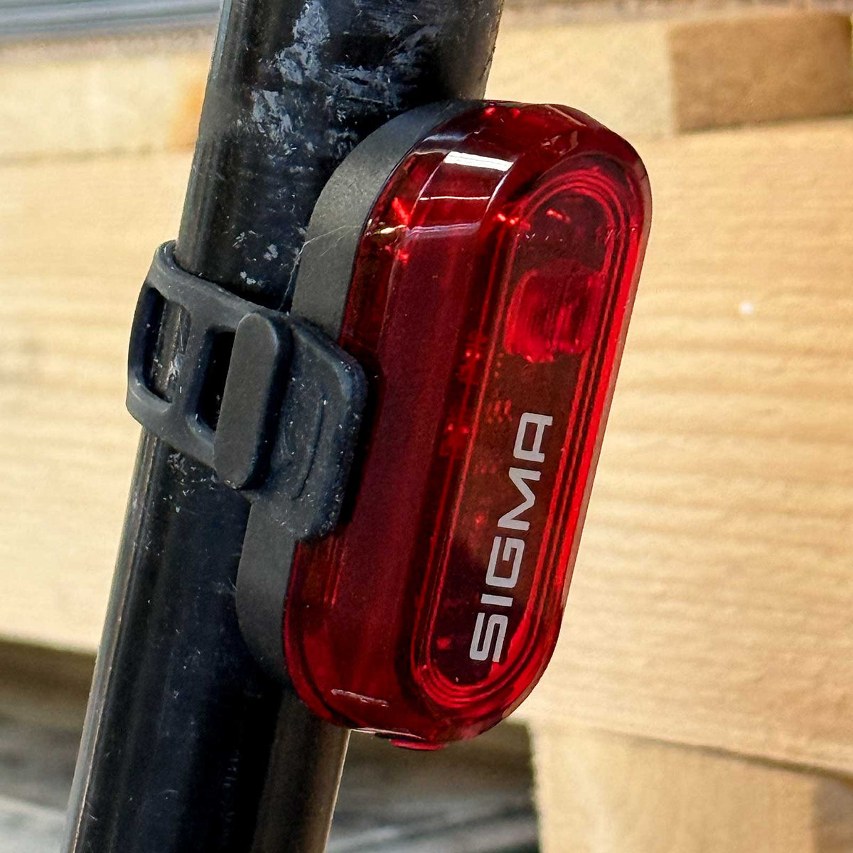Sigma Curve StVZO Fahrrad Batterie-Rücklicht