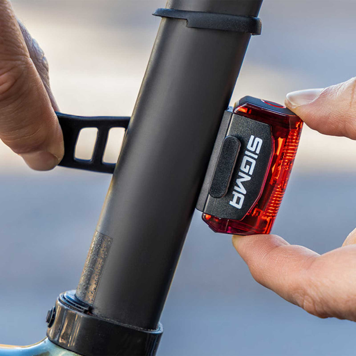 Sigma Hiro 30 Fahrrad Rücklicht mit Akku