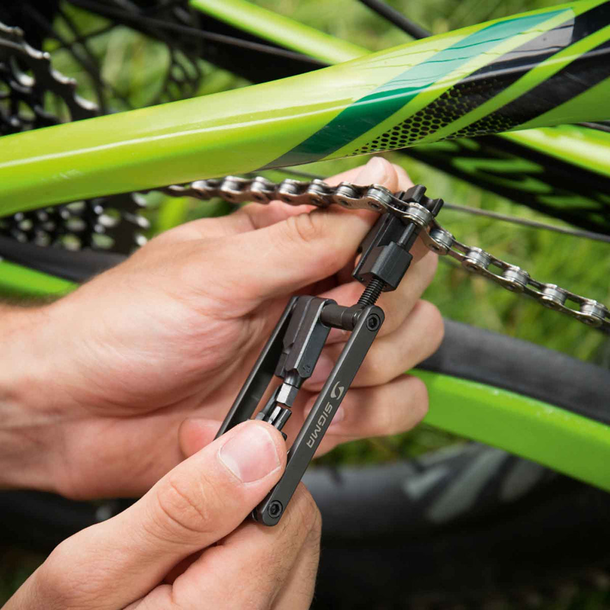 Sigma Pocket Tool Medium – Fahrrad-Multitool mit 17 Funktionen & Kettennieter