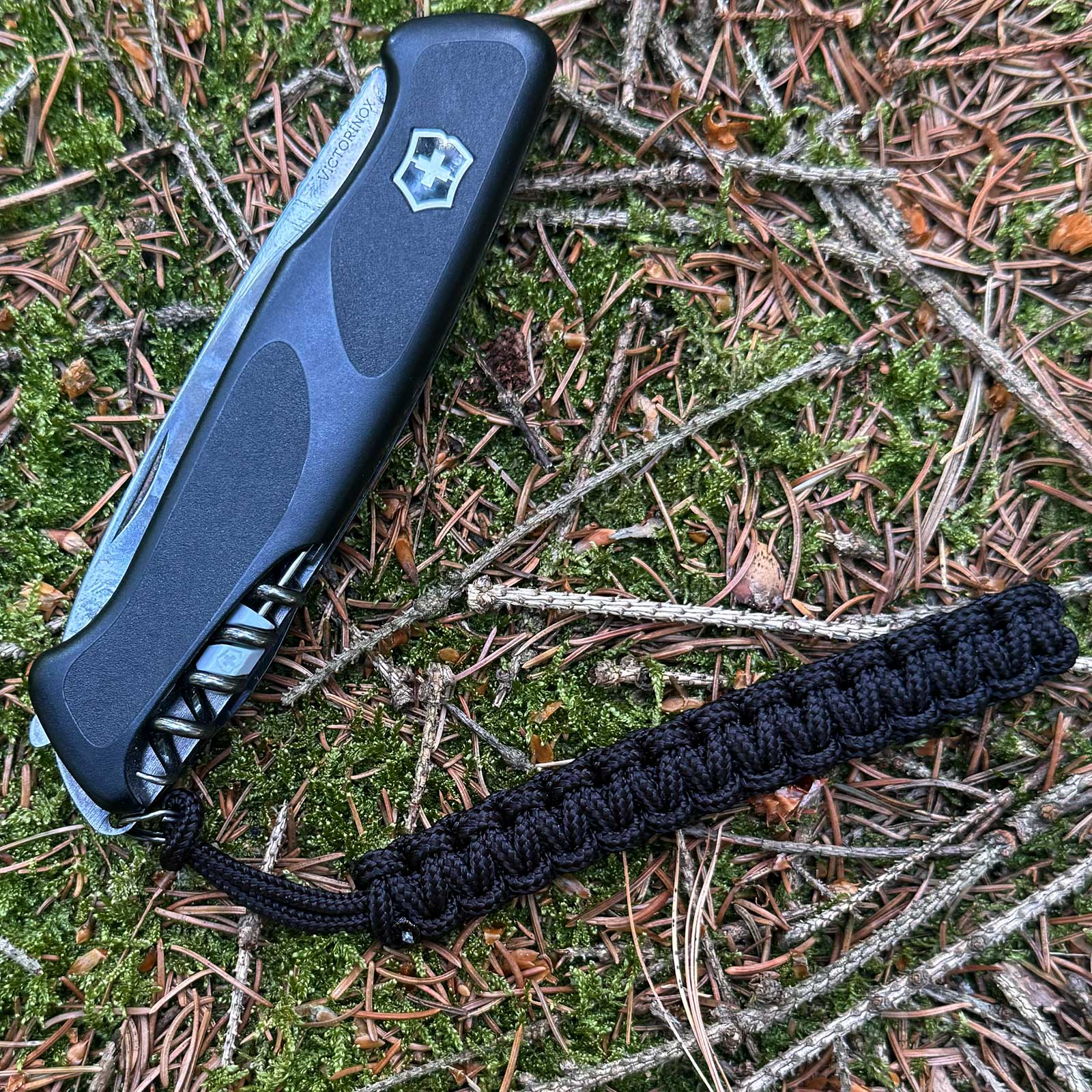 Victorinox Paracord-Anhänger – 11 cm Trageschlaufe für Taschenmesser in 5 Farben